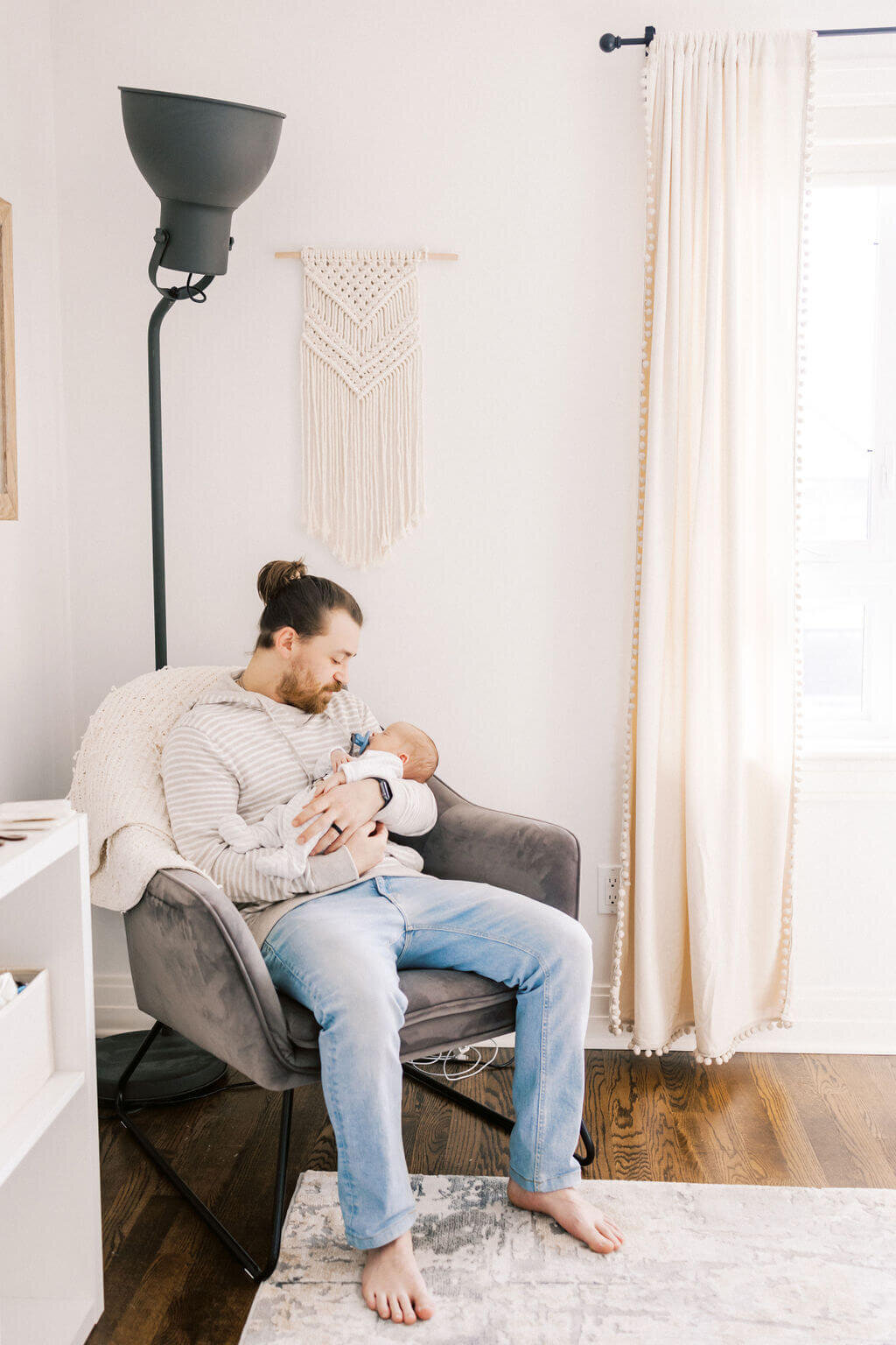 newborn-baby-photoshoot-with-dad-1