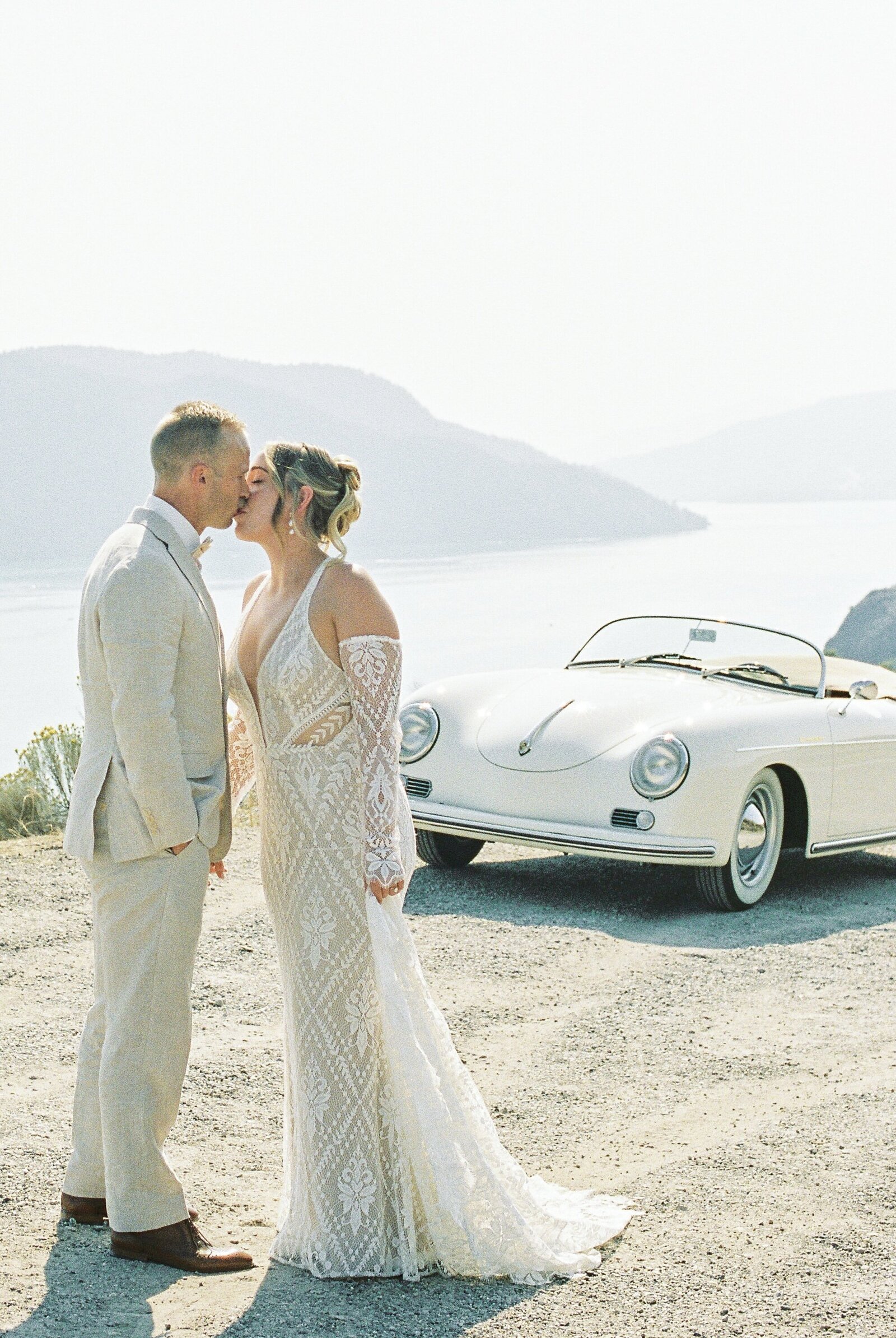 Luxury Vintage Wedding Car for Hire | Porsche 356 Speedster