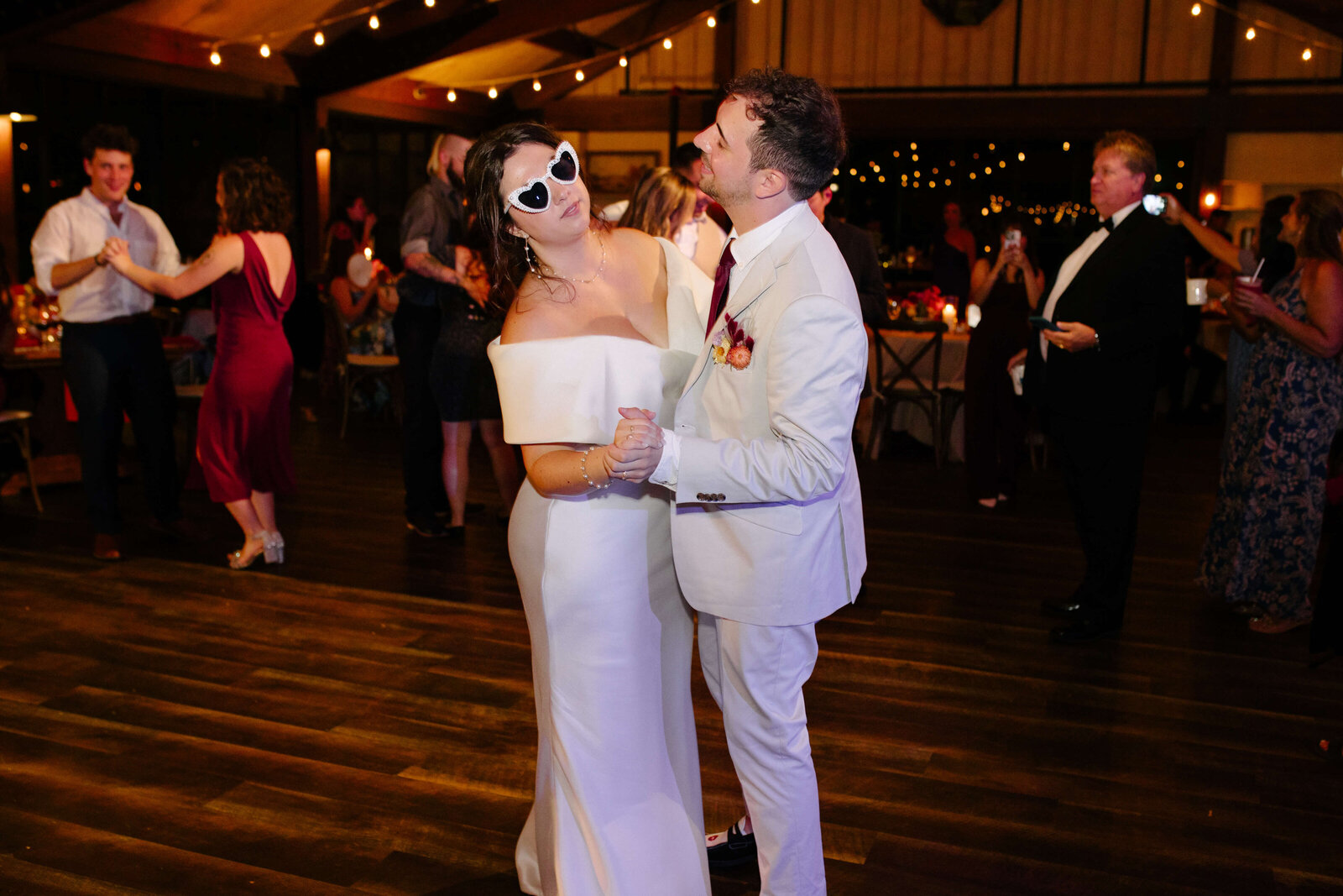 red-maple-vineyard-wedding-photographer-hudson-valley-081