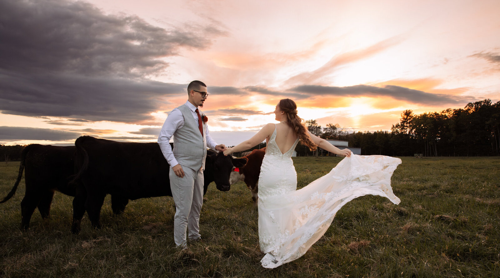 bride and groom sunset photos