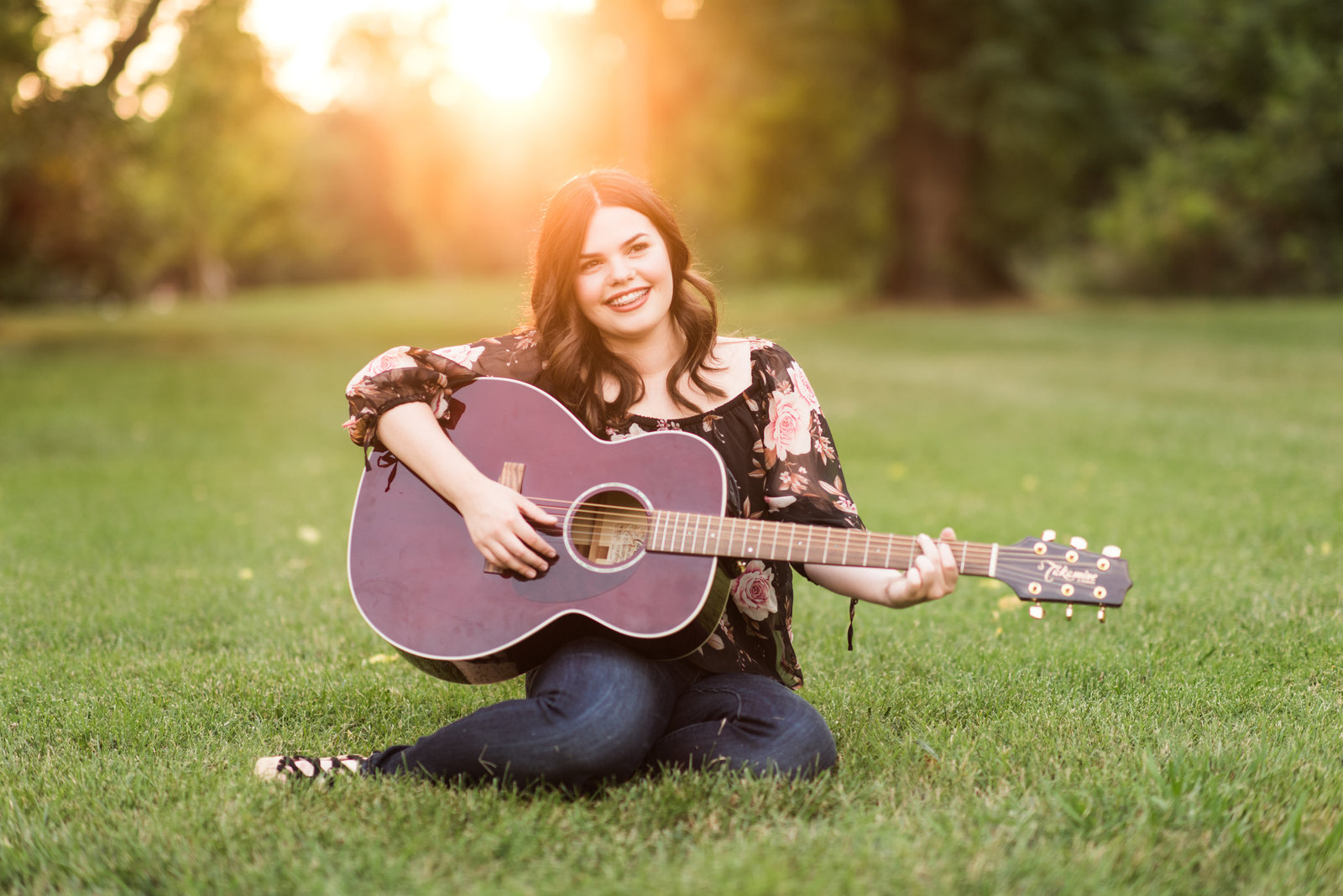 guitar senior photo laura matthews ashland va