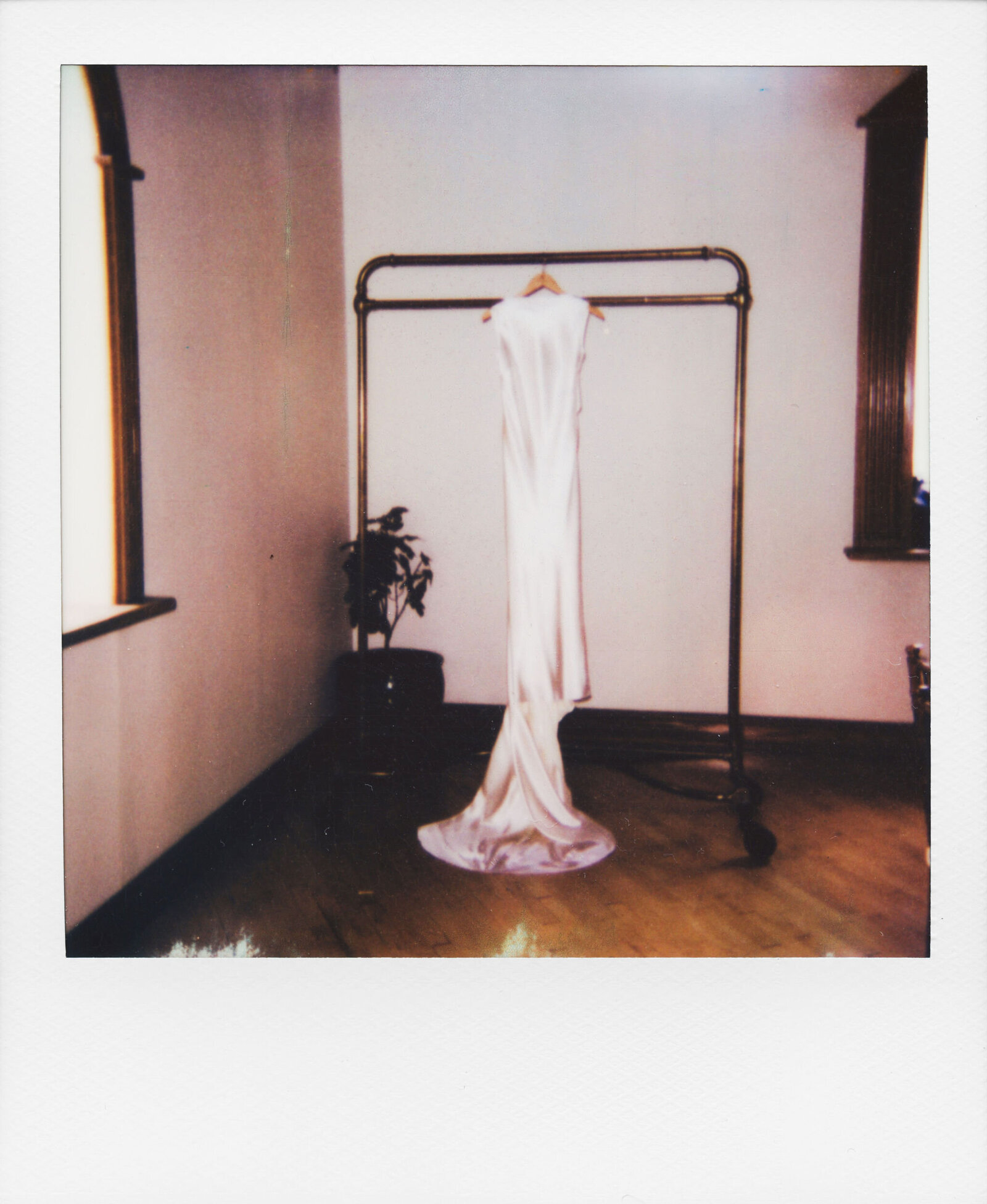 YJ_POLA_1
