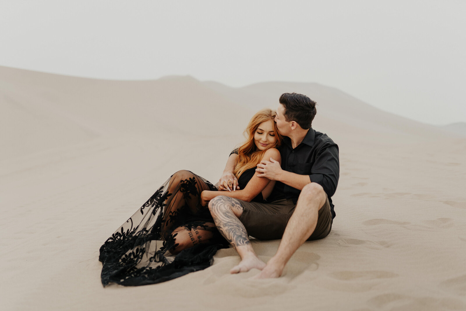Sand Dunes Couples Photos - Raquel King Photography62