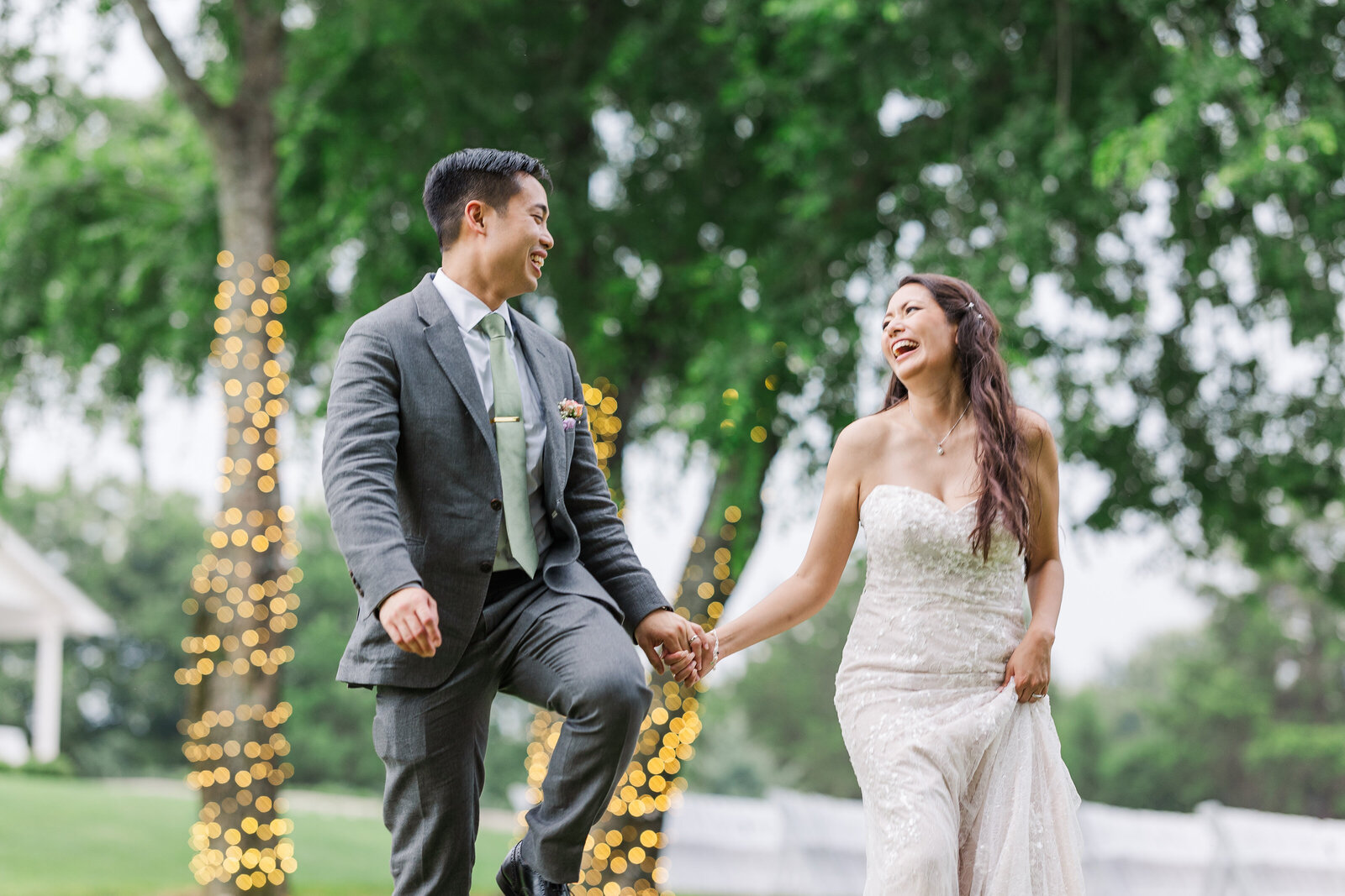 Solo bride and groom photography before wedding reception