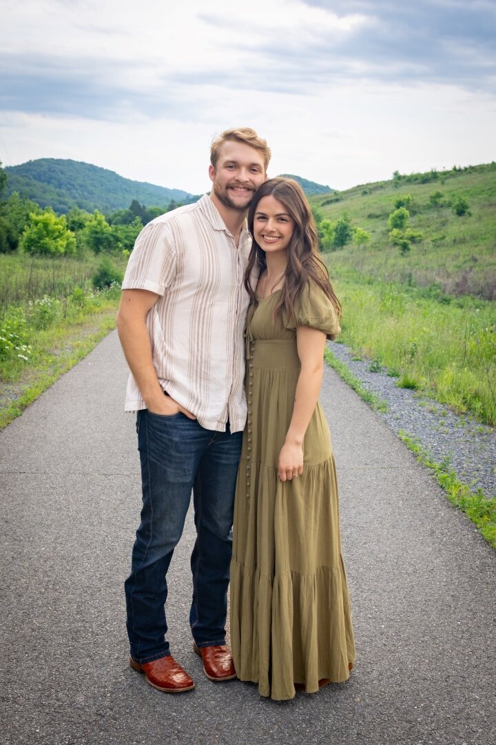 Couple_Photos_East_TN