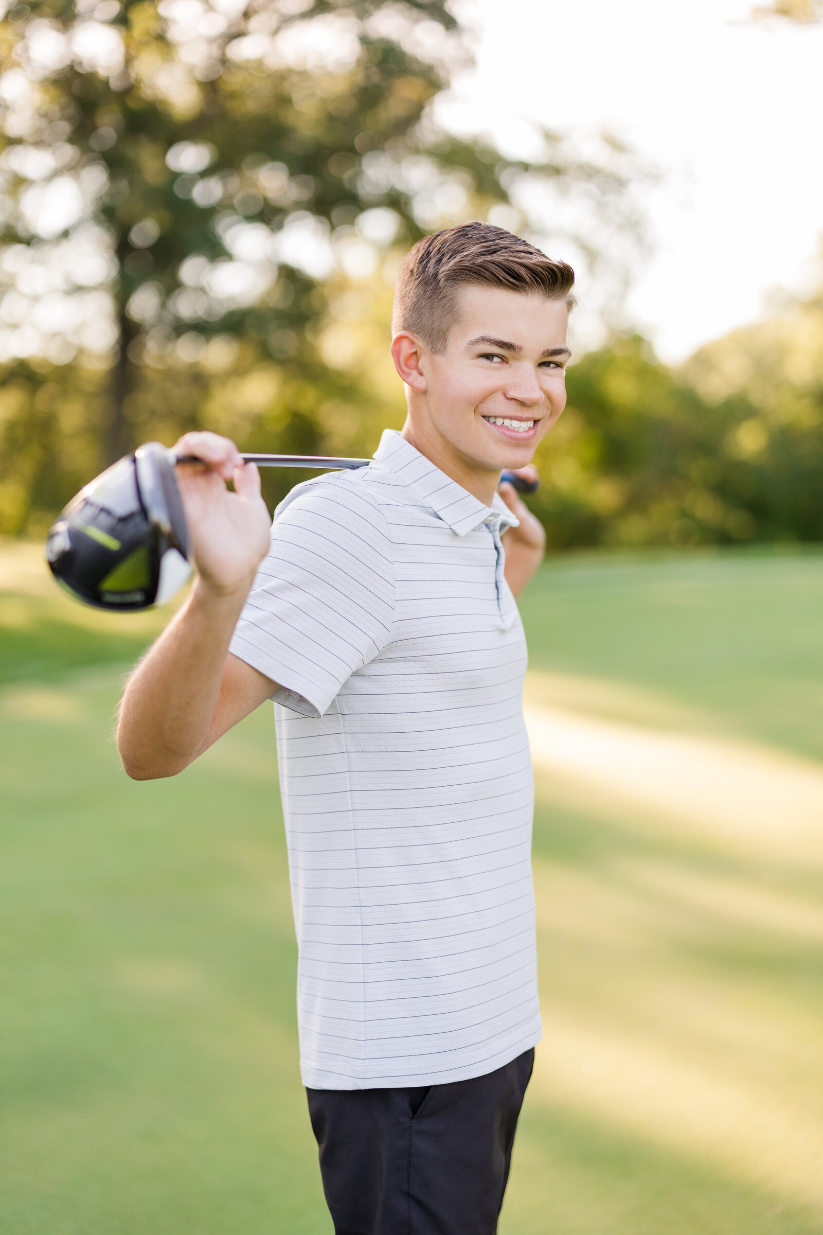 senior-boy-golf-pictures