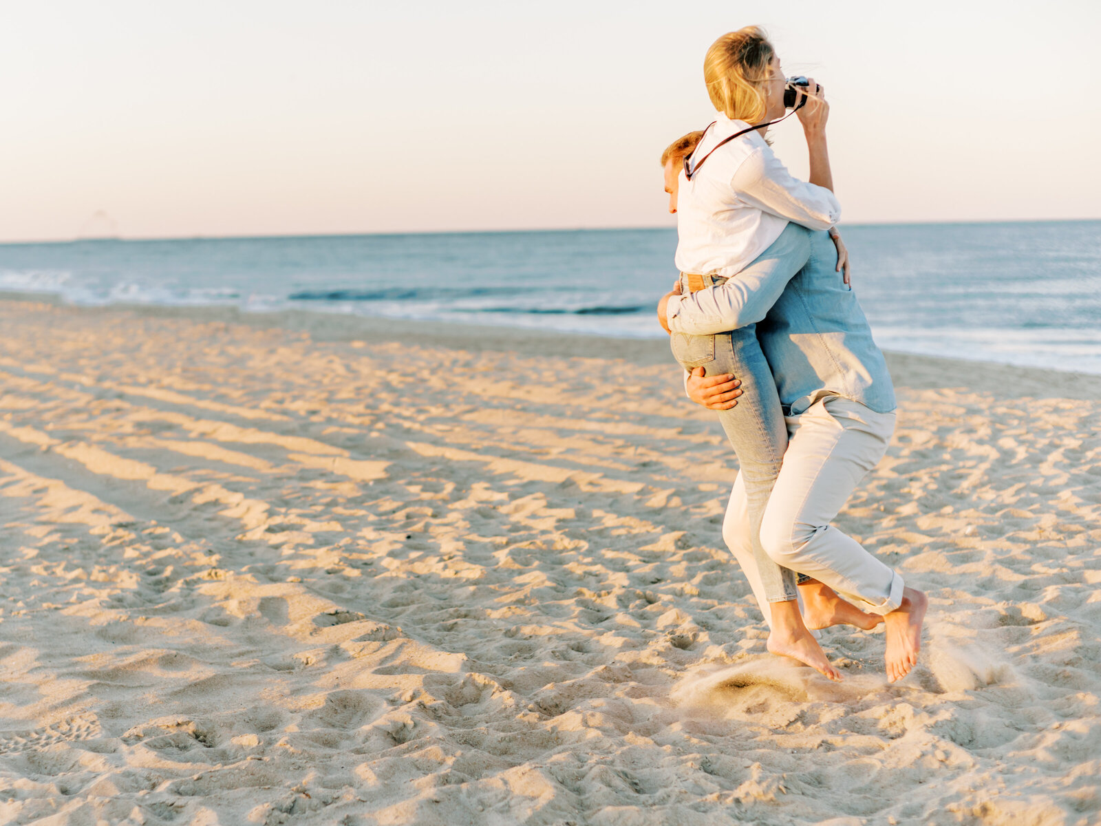 Fine art beach engagement session_53335