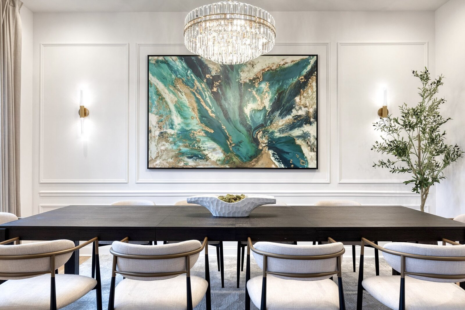 10E913F7-B231-4939-9775-78652750E461_1_201_a