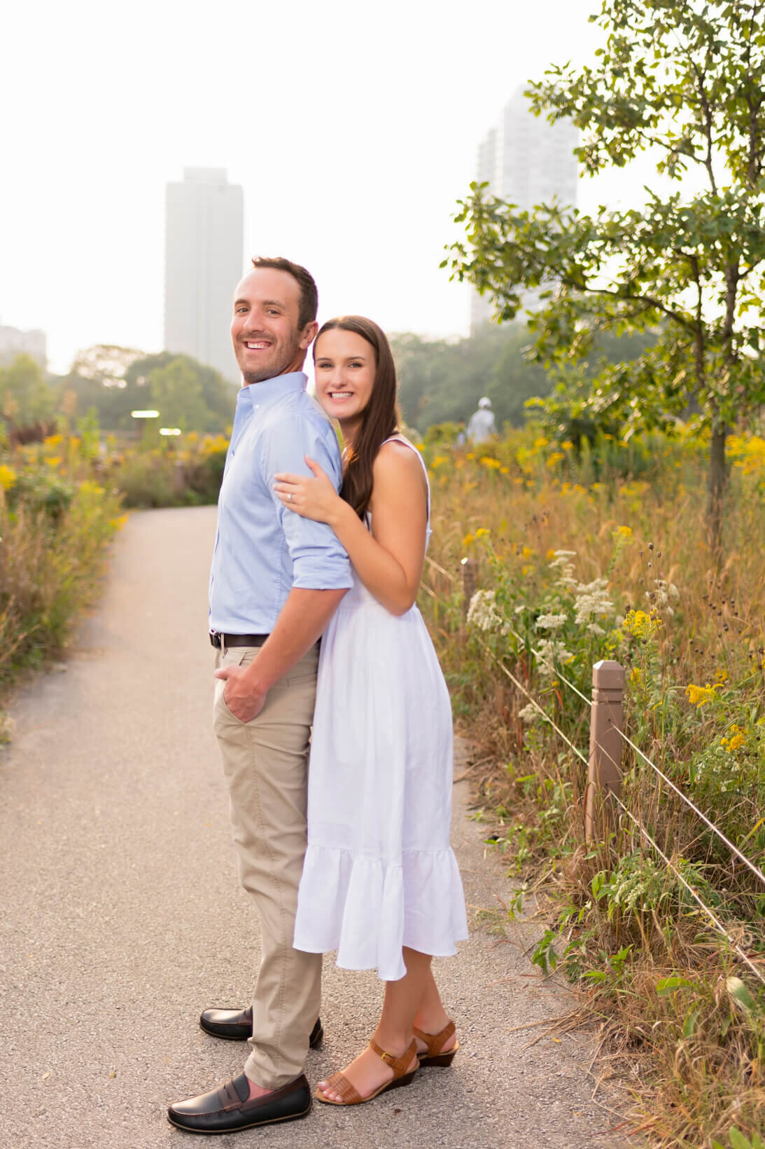 Downtown-Chicago-Engagement-Photos-70
