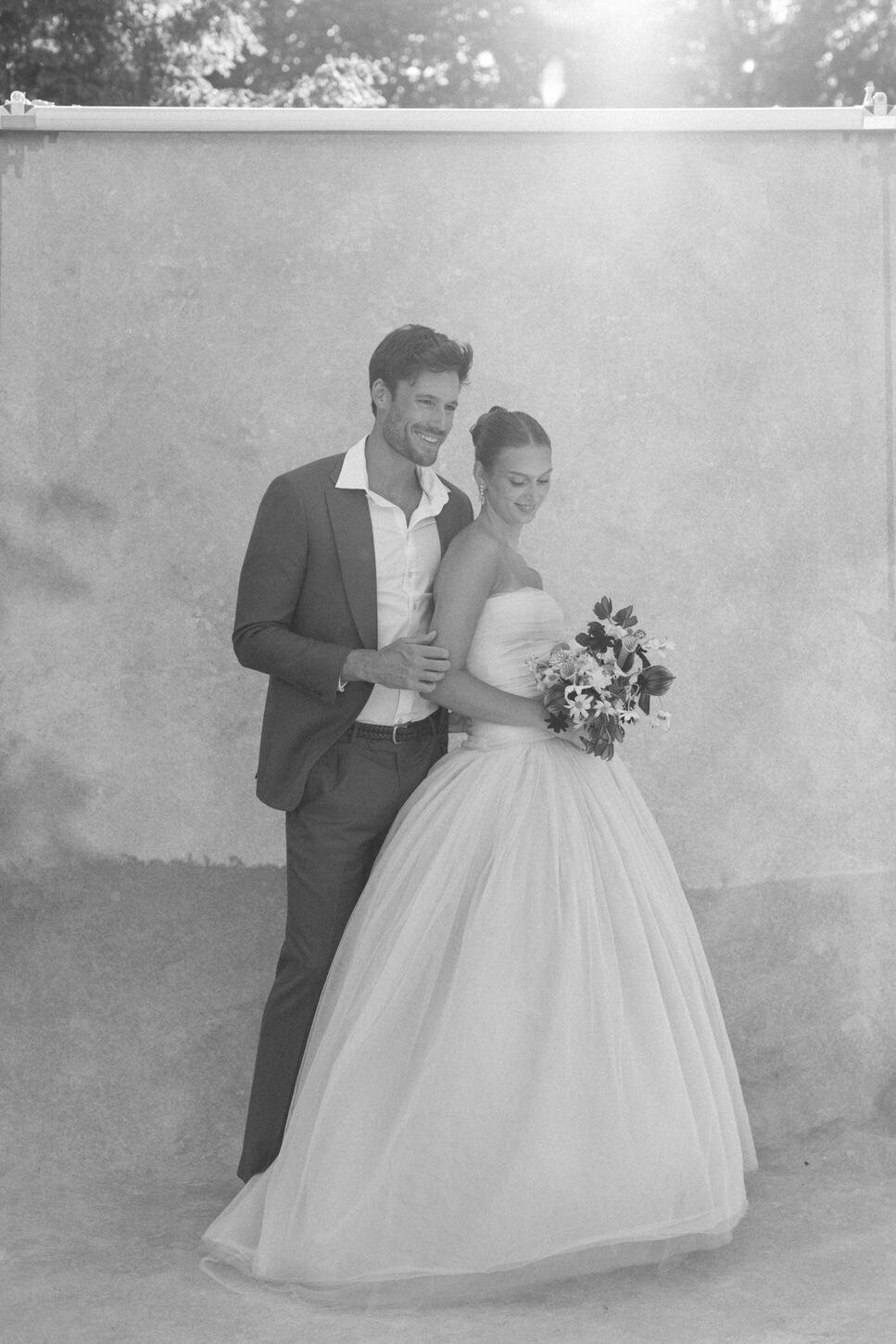 bride-groom-chasing-stone-portrait