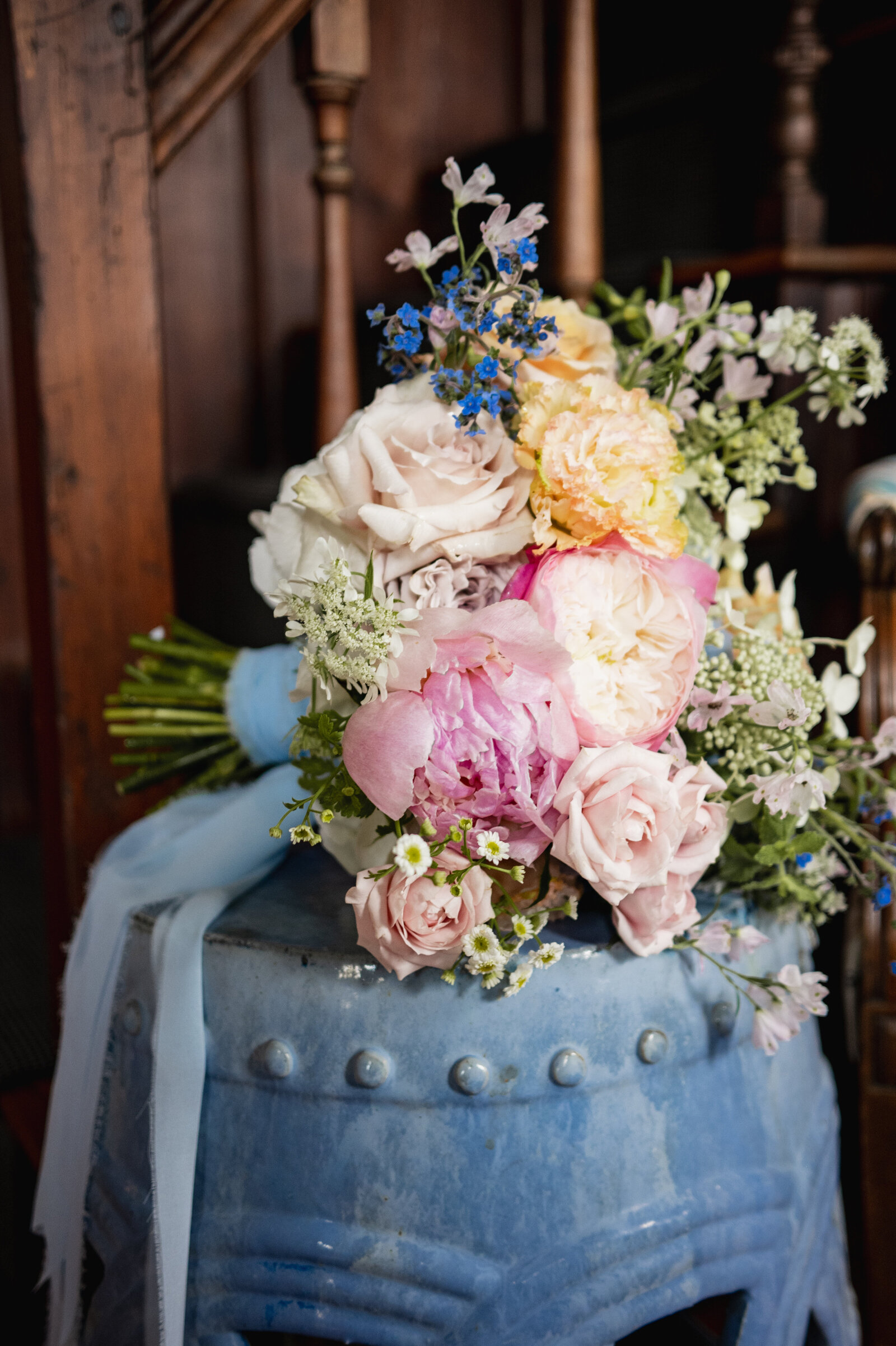 22-At-Home-Classic-Tented-Wedding-Cape-Cod-Wedding-Planner-Mary-Thornton-Event