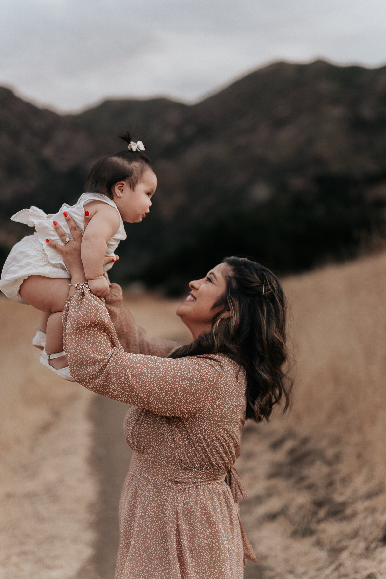 tahneeharrisphotography-agripino-family-photos-malibu-creek-state-park-47