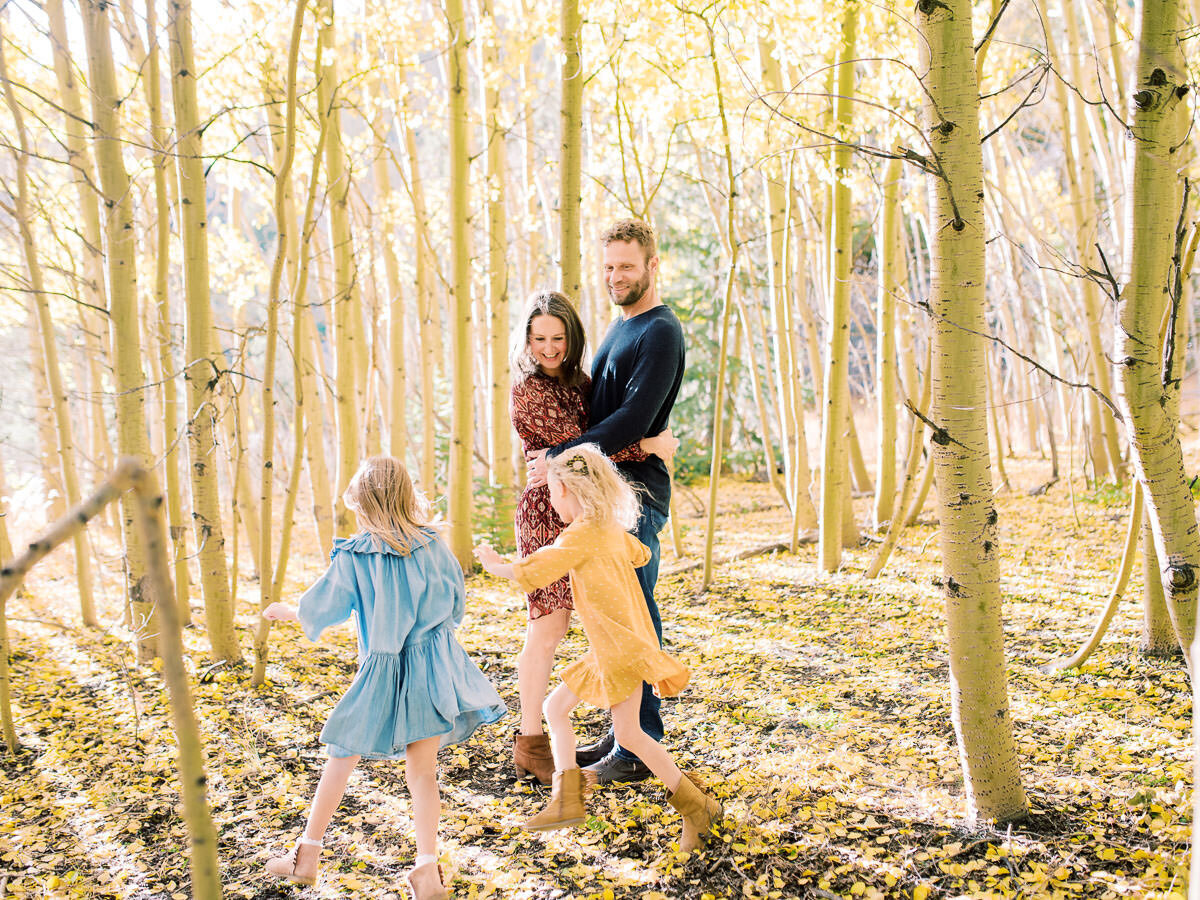 Colorado-Family-Photography-Breckenridge-Fall-Aspen-Tree-Family-Session10