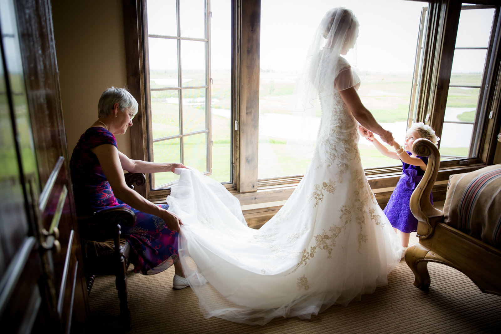 Bride getting ready in Driggs Idaho