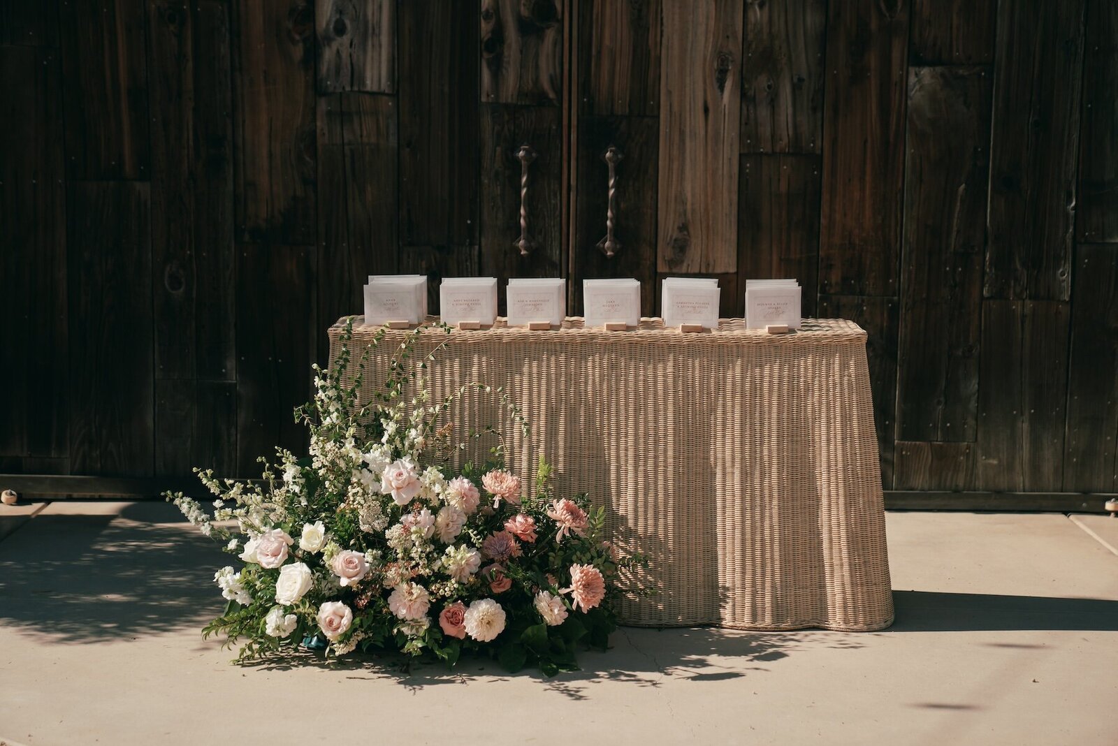 wedding-escort-display