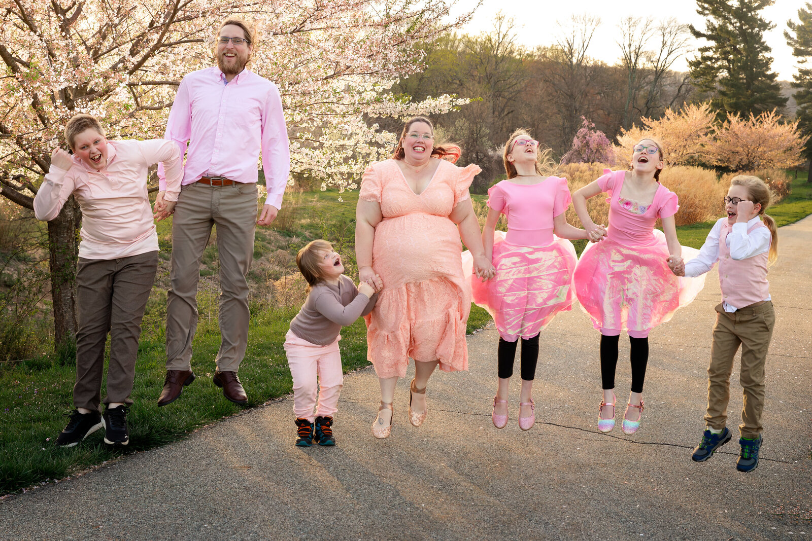 family-jumping-central-park-morris-county-nj-family-photographer