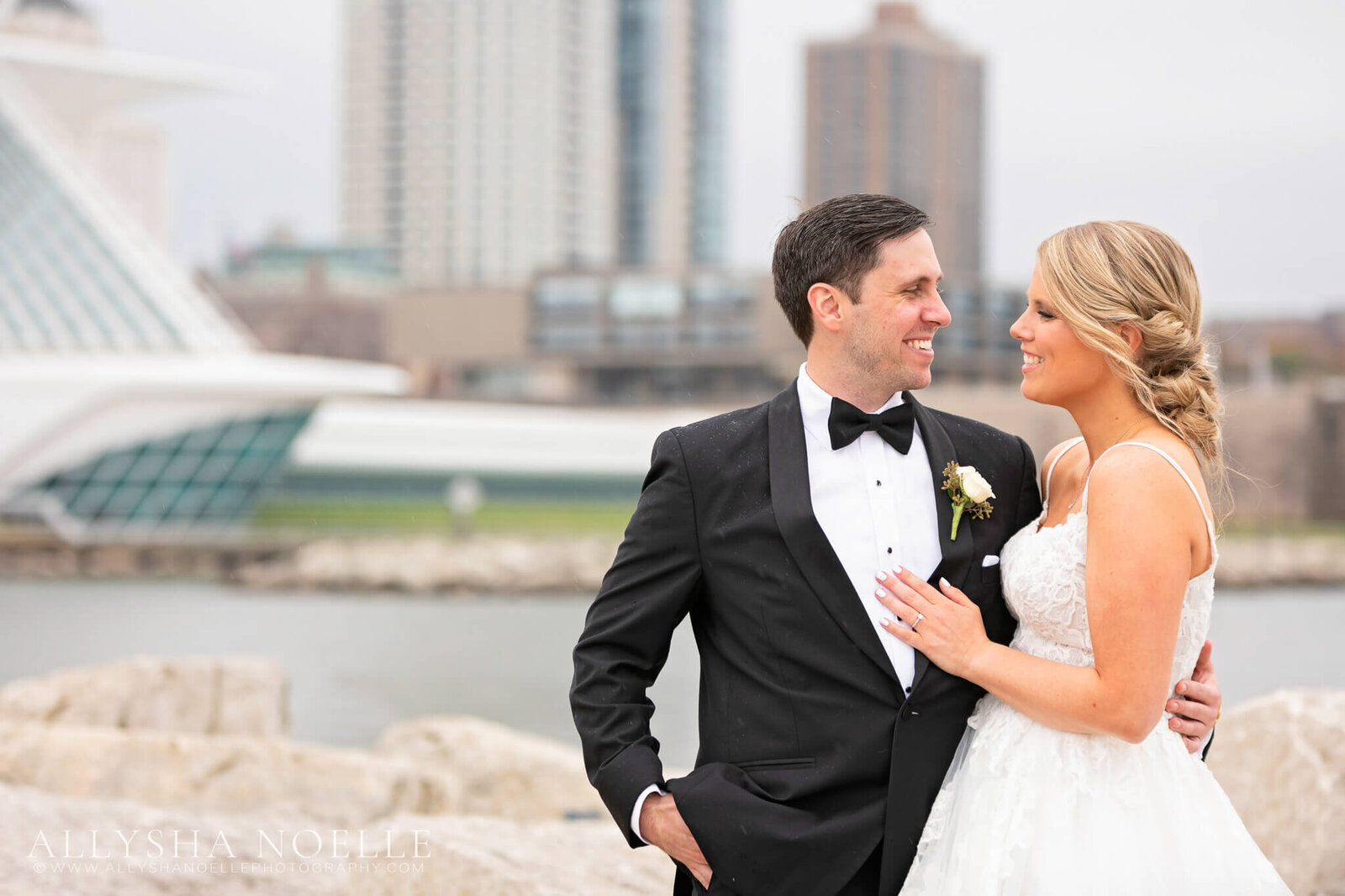 Wedding-at-The-Factory-on-Barclay-in-Milwaukee-0180