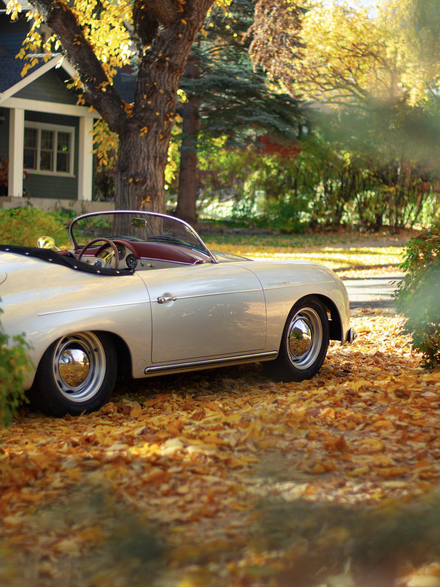 Vintage Porsche Rental for Your Wedding in Calgary
