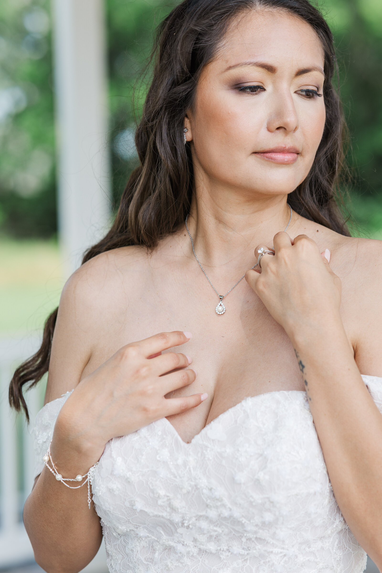 Solo bride photography before wedding reception