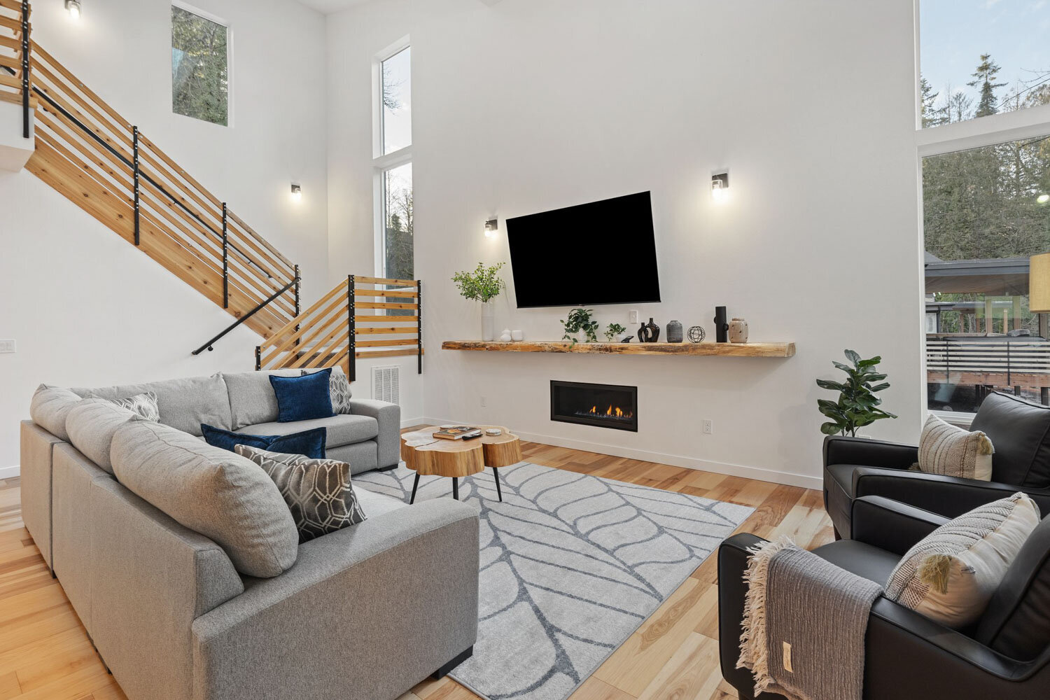 Comfy living area in the cabin