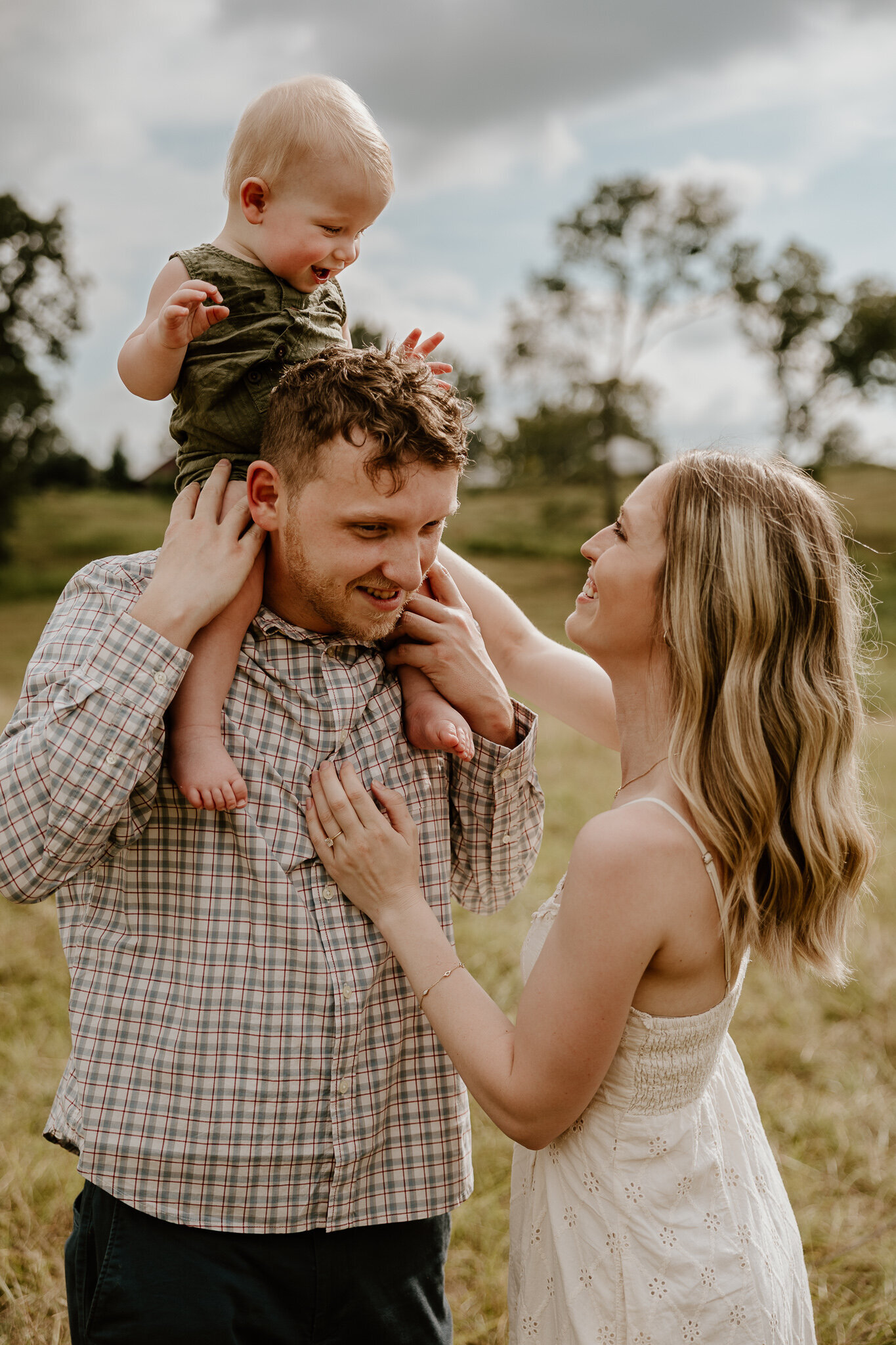 kate-lens-photography-aiken-sc-family-field-session-17
