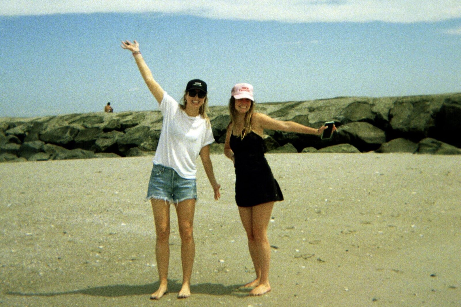 AVALON SARAH+KELLY JETTY