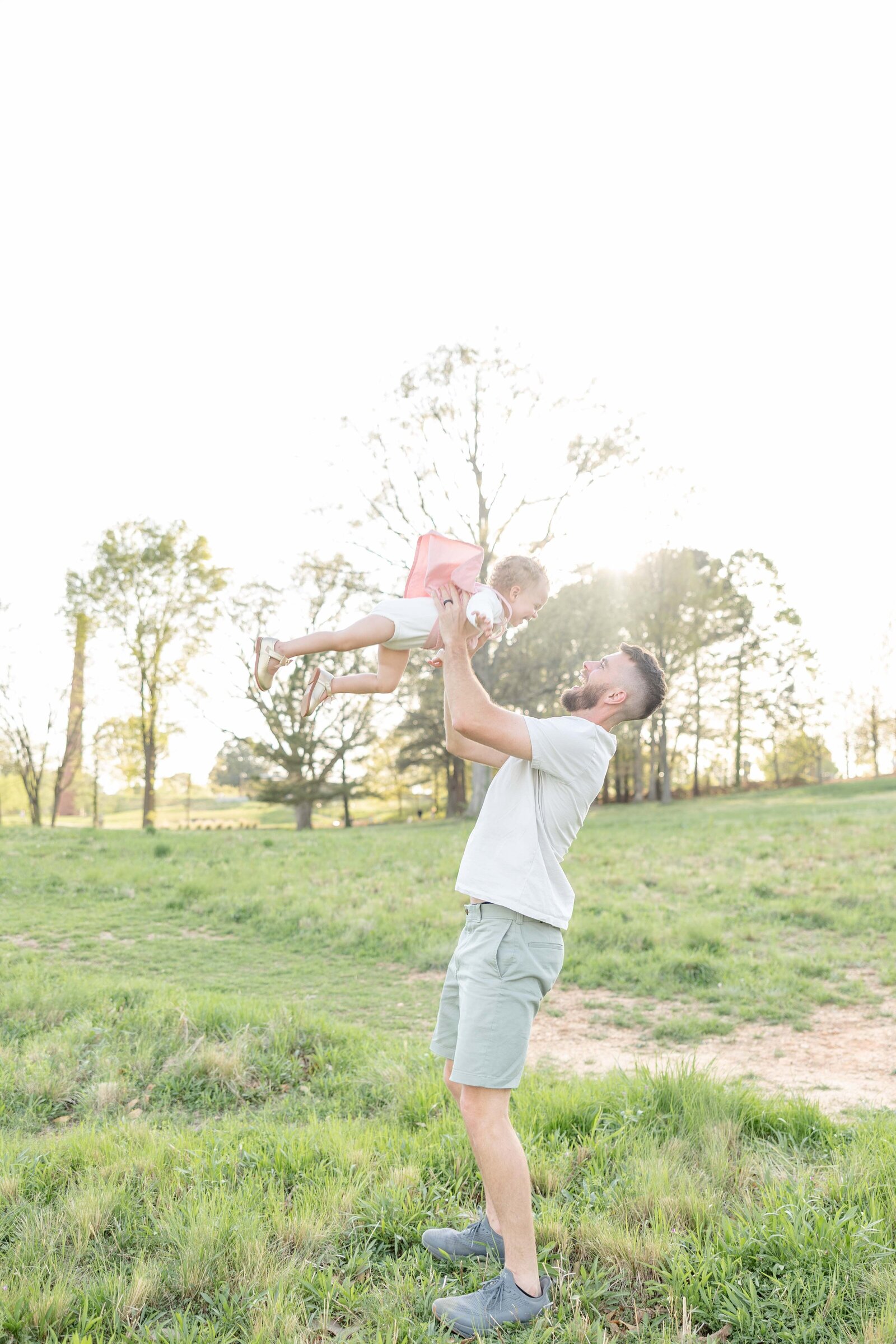 Raliegh-NC-spring-Mini-Session-Magnolia-and-Grace-Photography-Co-HeatherS# (1)-7
