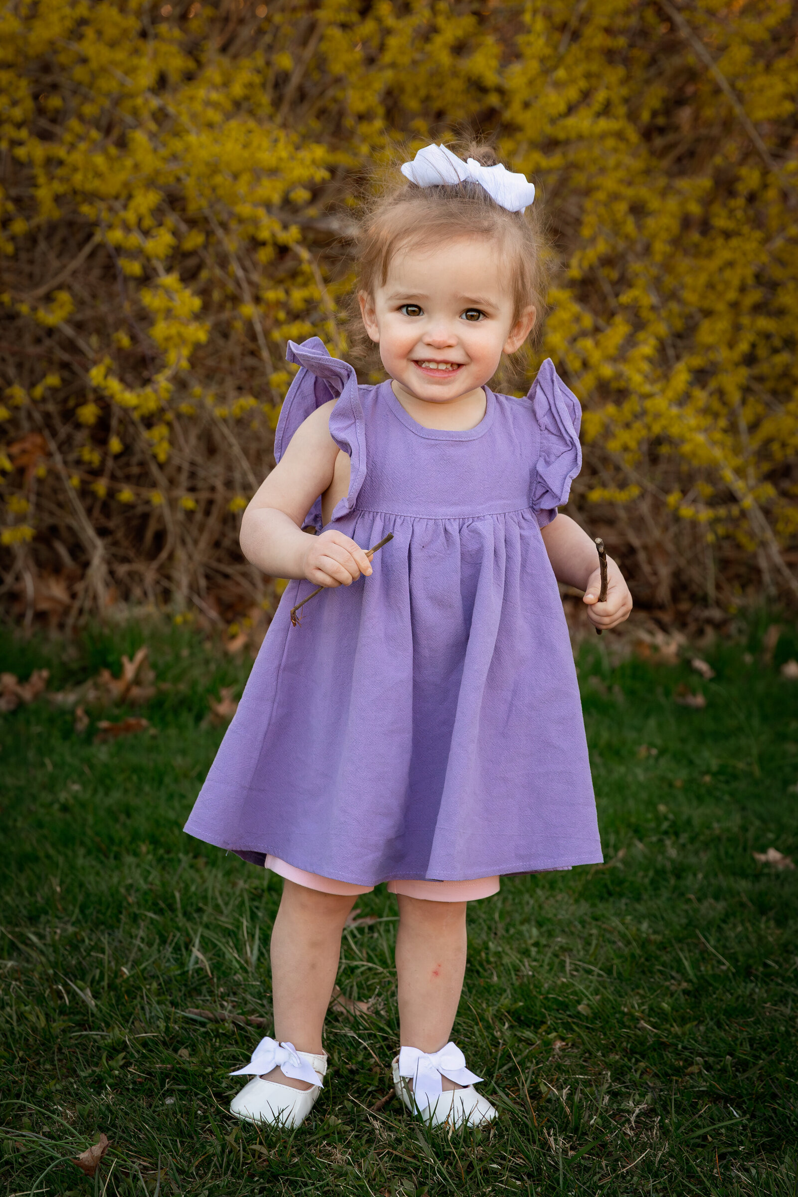 happy-toddler-new-jersey-botanical-garden-nj-family-photographers