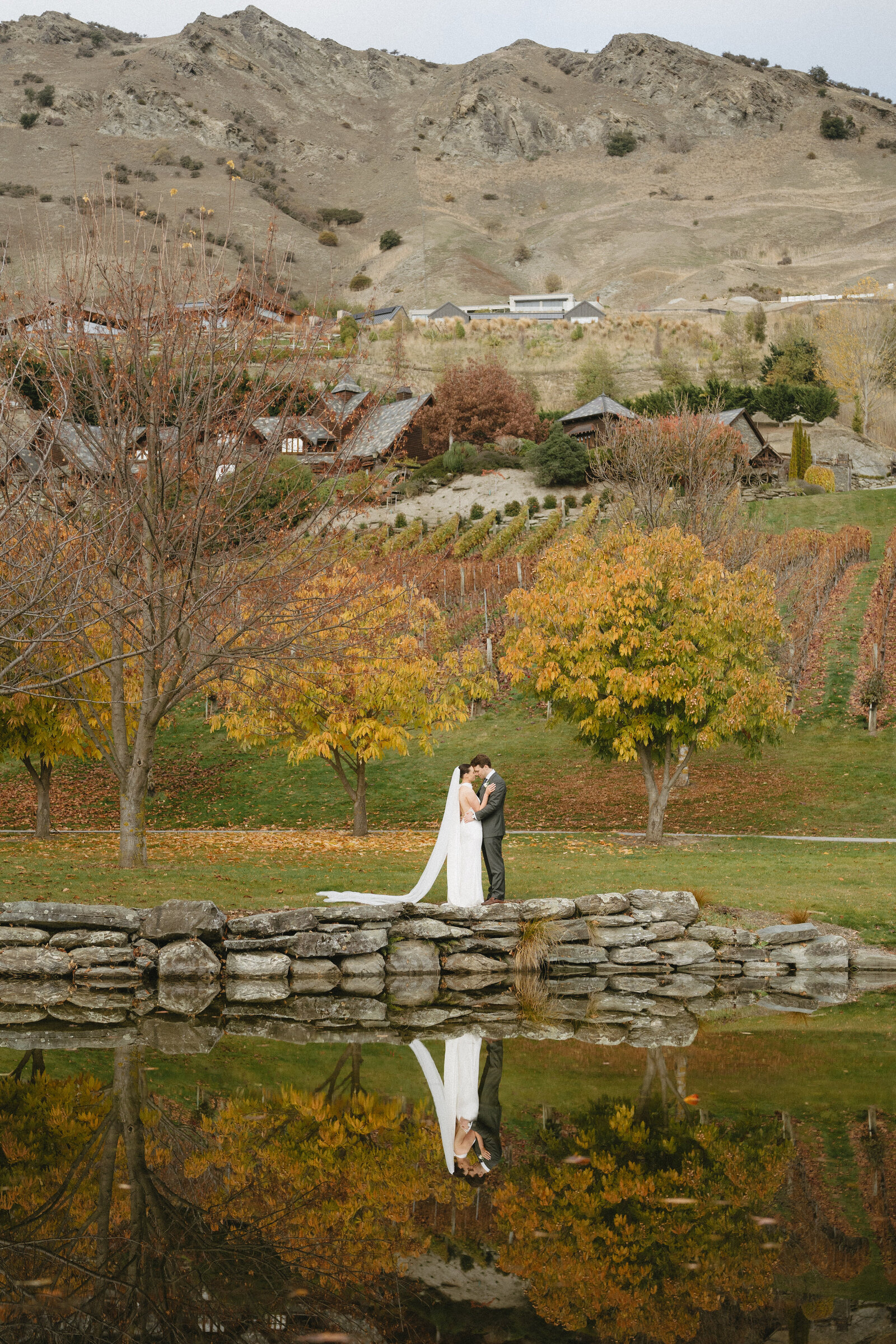 Melissa Clark Photography - Stoneridege Wedding - Queenstown Weddign Photographer - Davina & Doug_-564