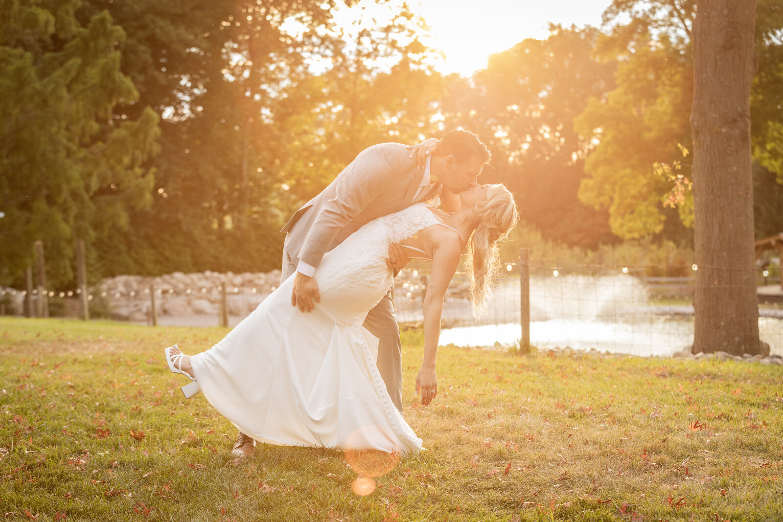 alyssa michel photography, ct photographer, engagement session, wedding photographer, love, nuzzos farm, branford, fall 