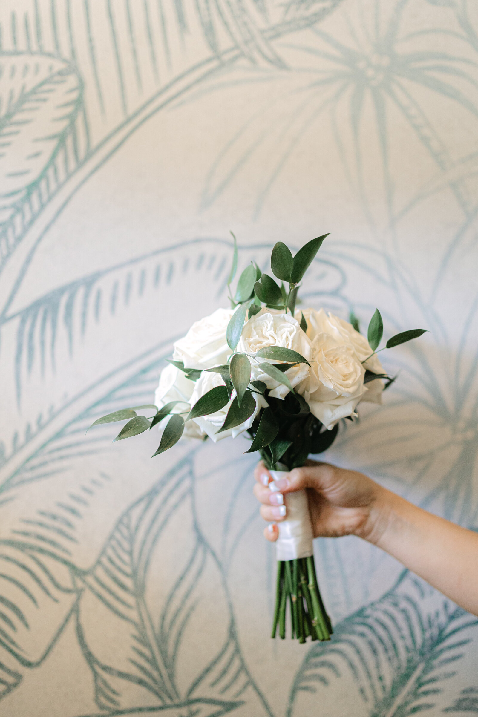 6-20-kailey-michael-rehearsal-Darian-Reilly-photogaphy-intimate-destination-wedding-photographer-9