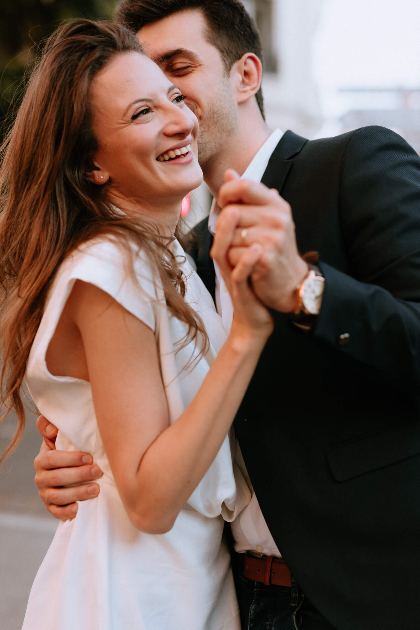 groom kissing her wife