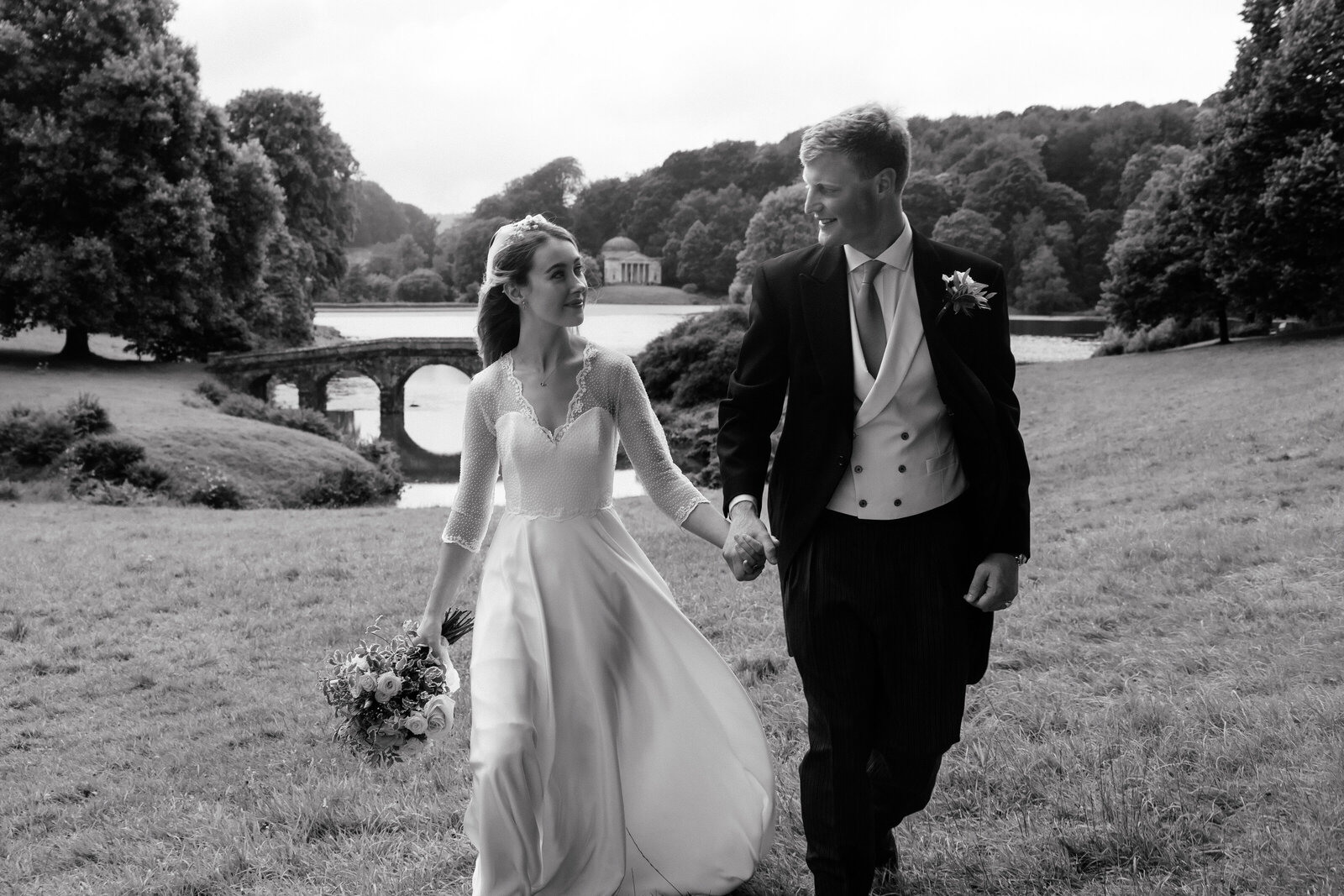 Stourhead-Wedding-Photography-Couple