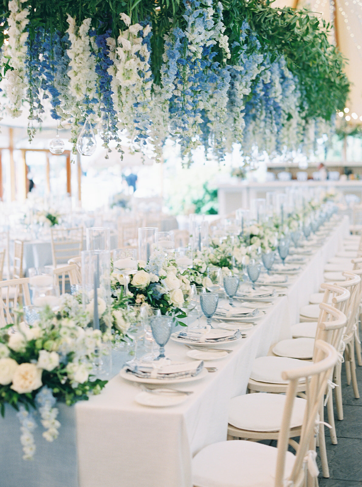 leila-james-events-newport-ri-wedding-planning-luxury-events-castle-hill-inn-gabrielle-and-will-emily-march-photography-reception-seating-SamuelsWedding_0684 copy