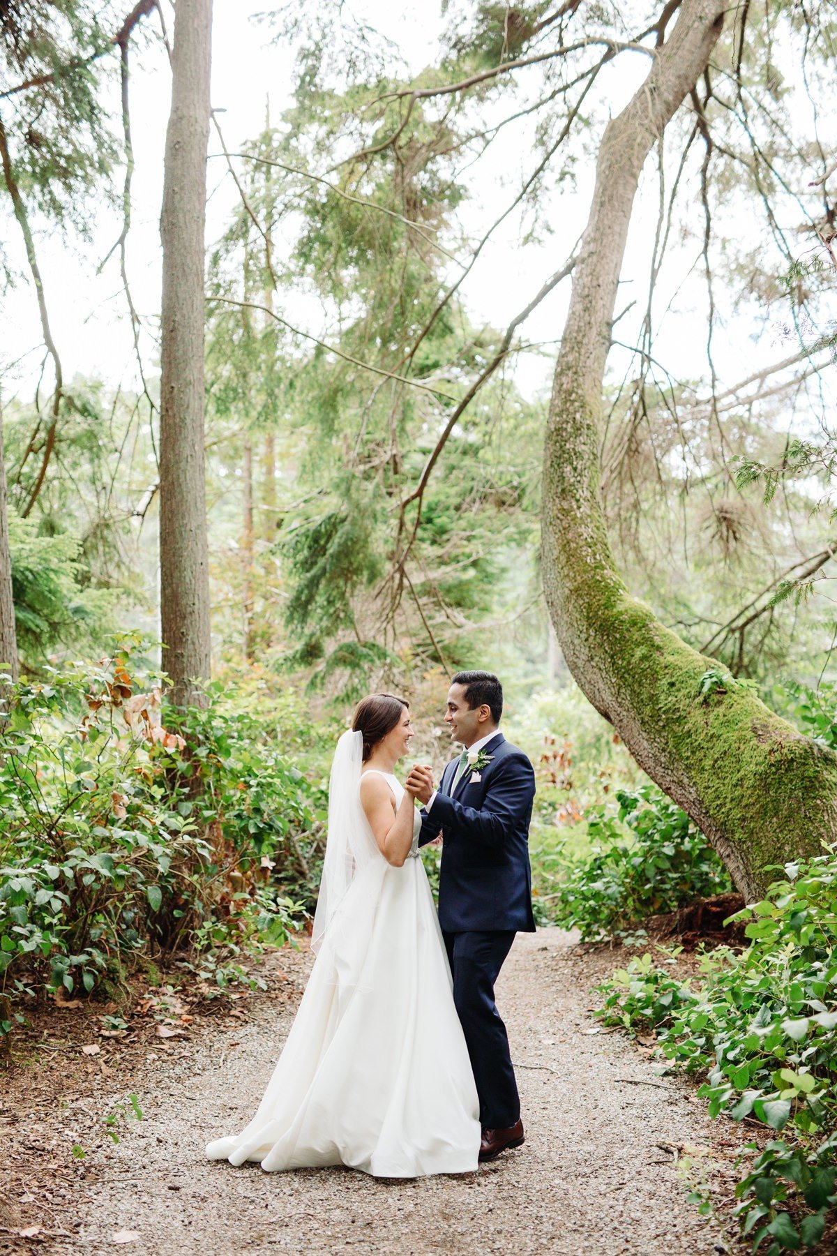 islandwood-bainbridge-island-wedding-photographer-seattle-cameron-zegers-0189