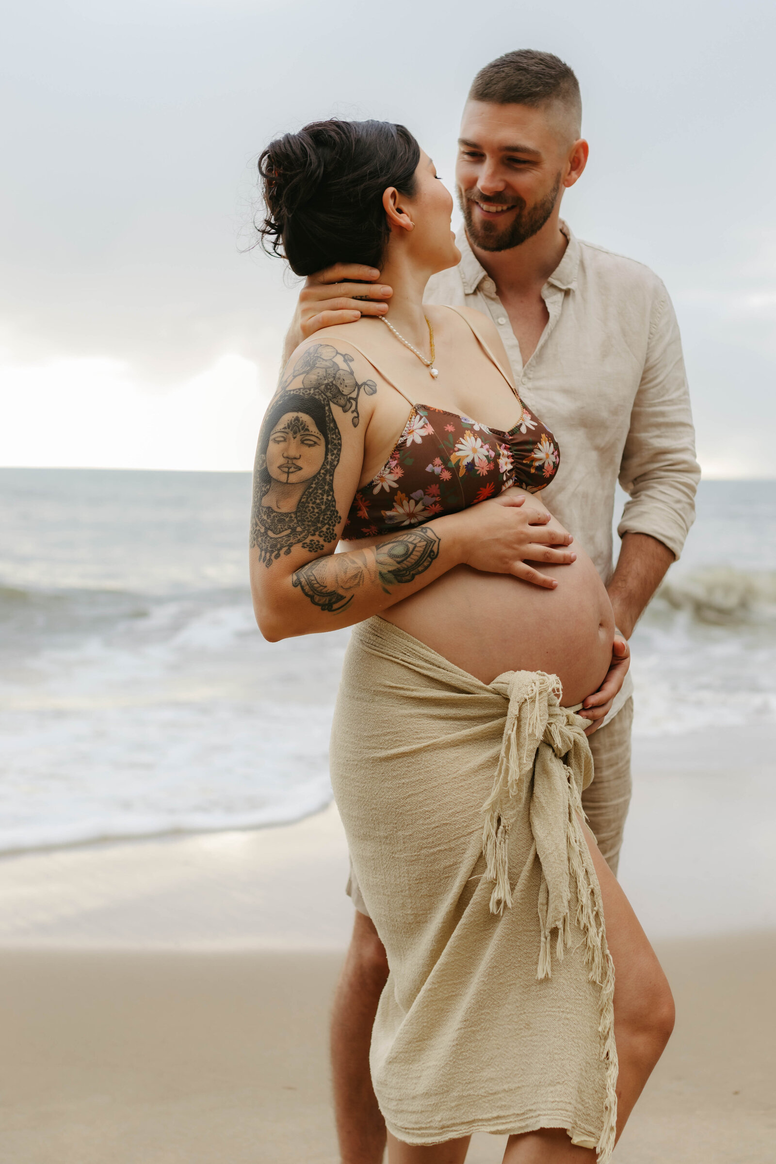 cairns maternity photographer
