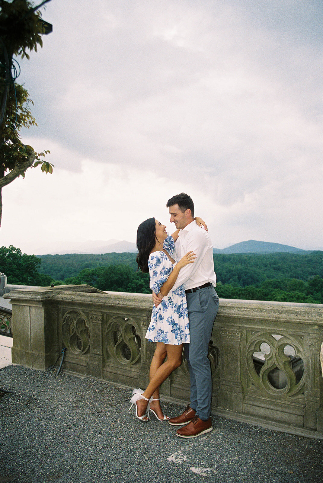 filmFlorenceH005817-R1-054-25A