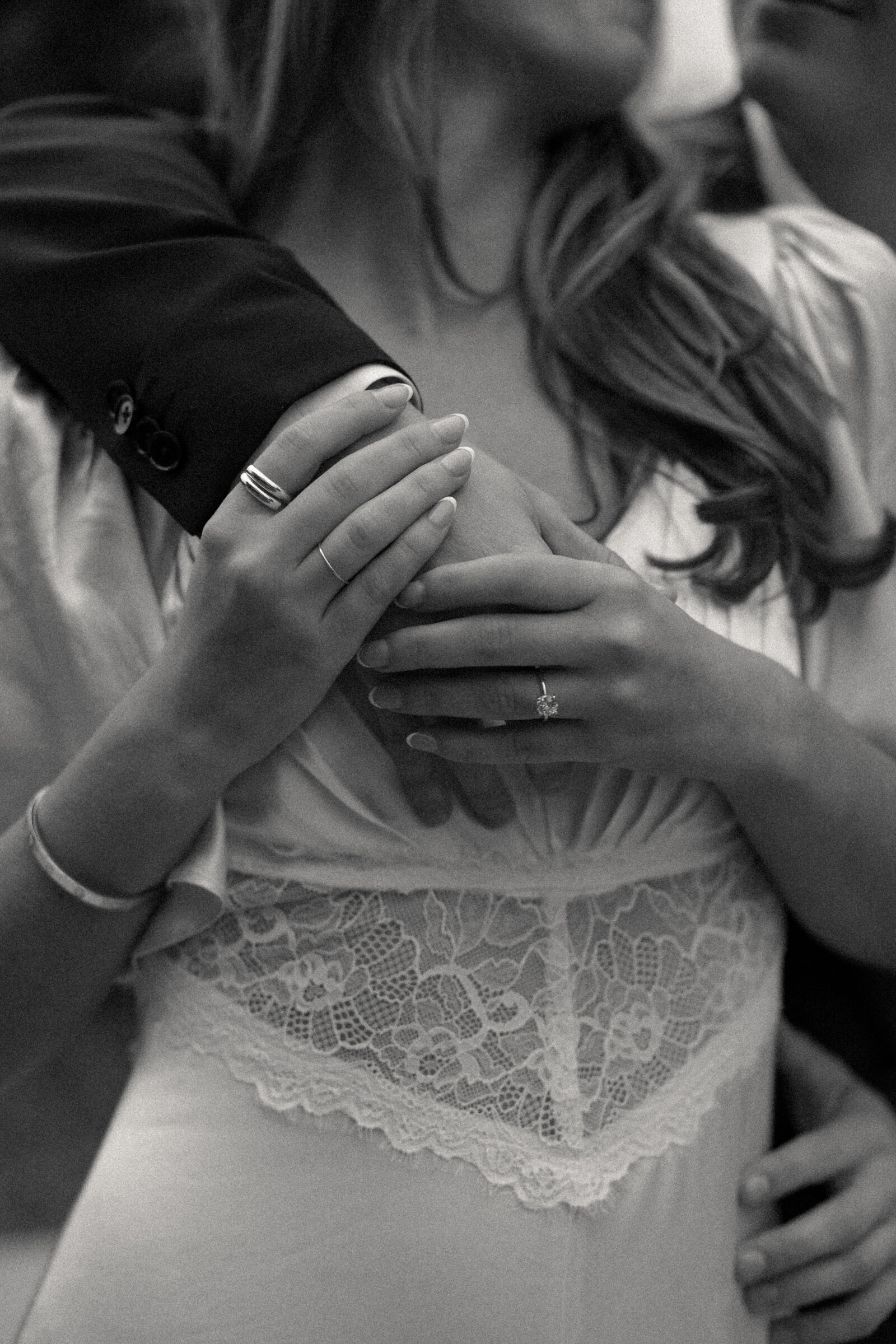 AbbyDutraPhotography_E&FEngagement_Sneaks-10