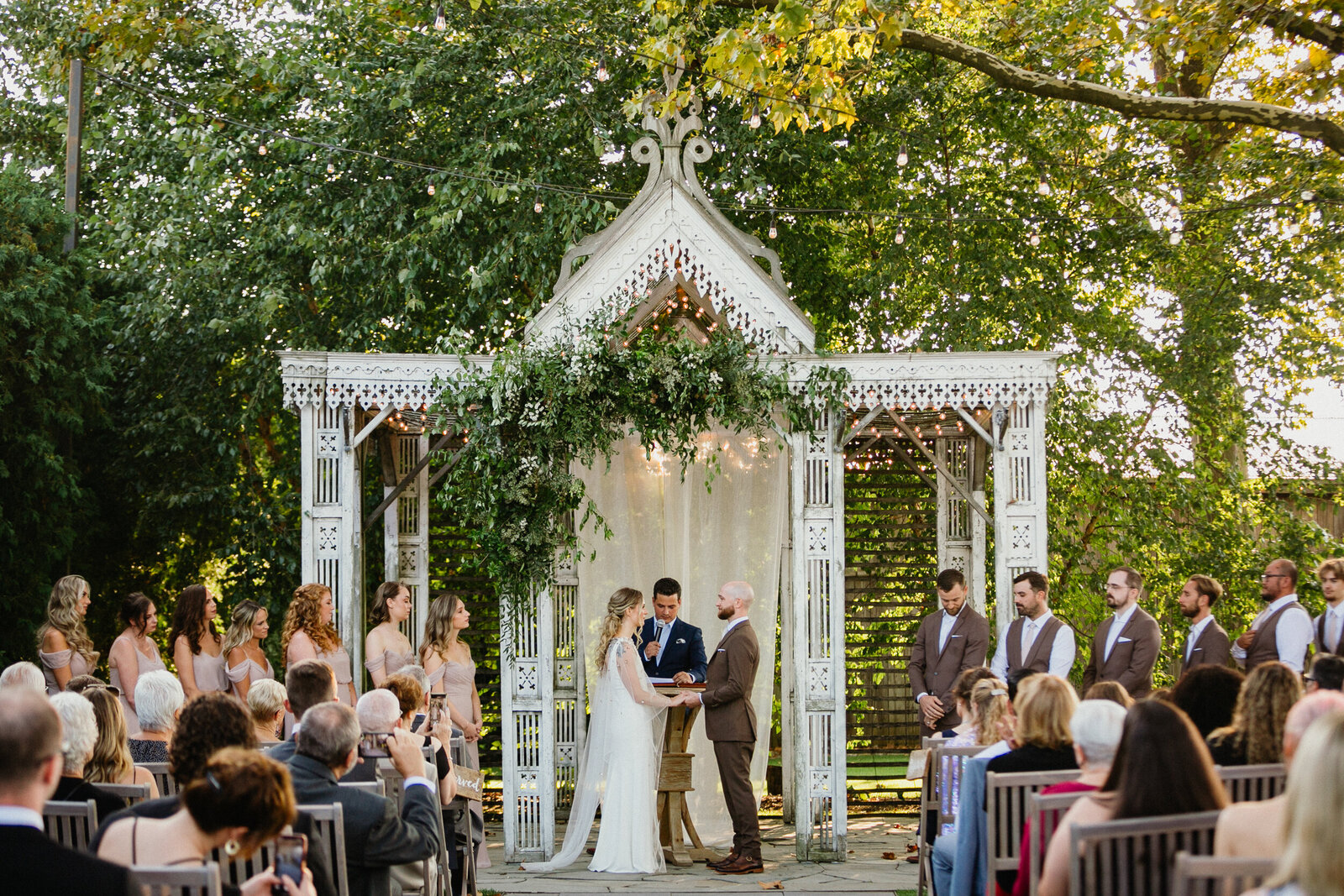 garden wedding ceremony in philadelphia