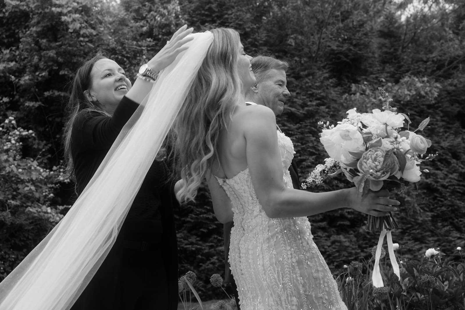 Epic wedding Becca & Andrew -June 03_ 2023-1062-Larisa Stinga Photography- martha_s vineyard wedding_websize