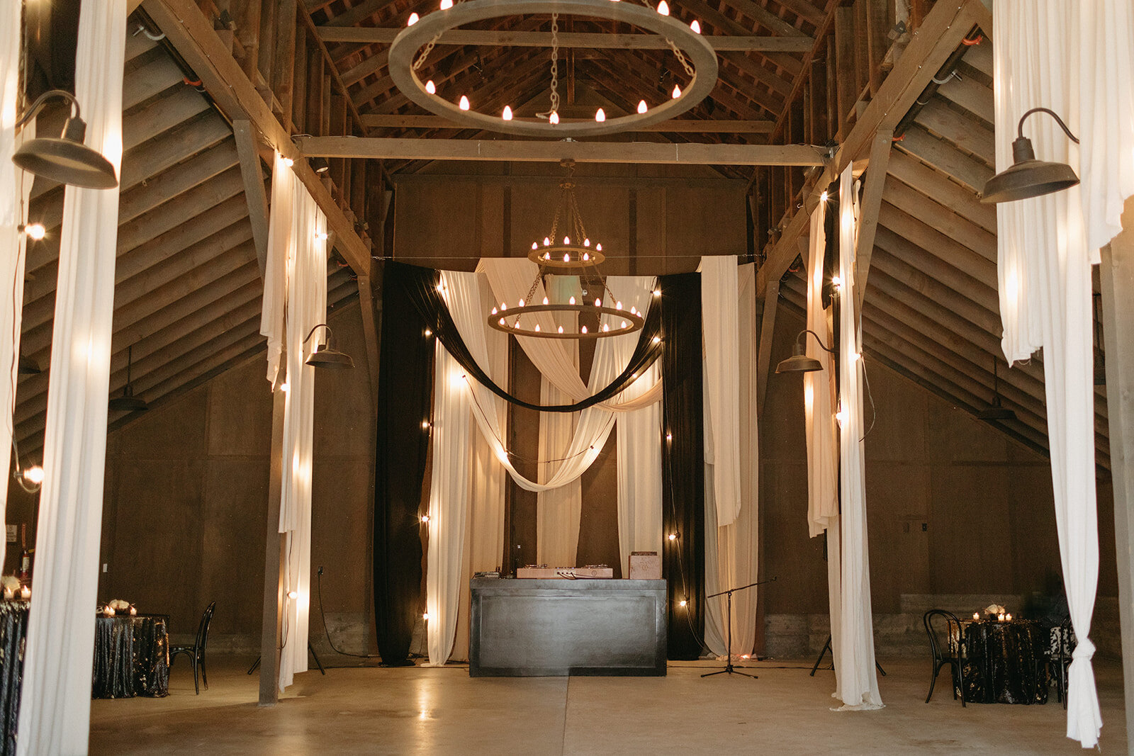 BrianaNolan_Wedding_LS_1-1438