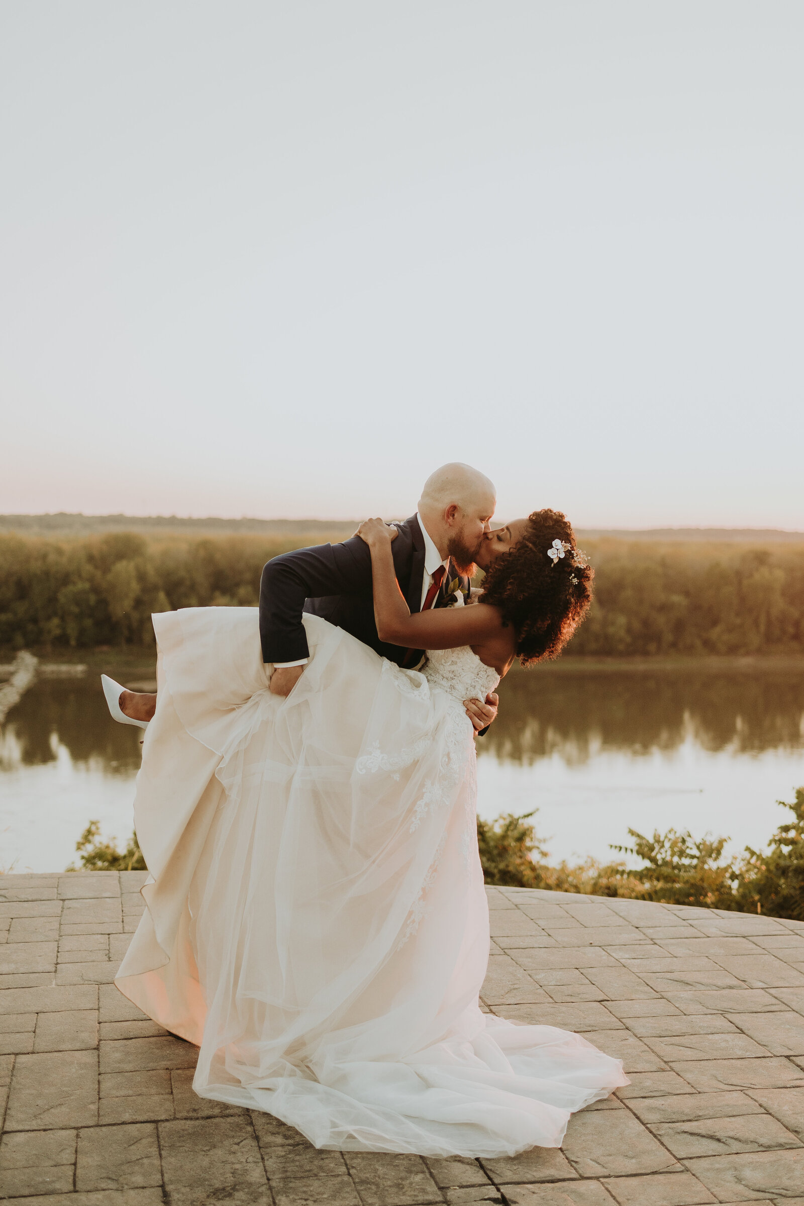 inclusive Missouri wedding photographer