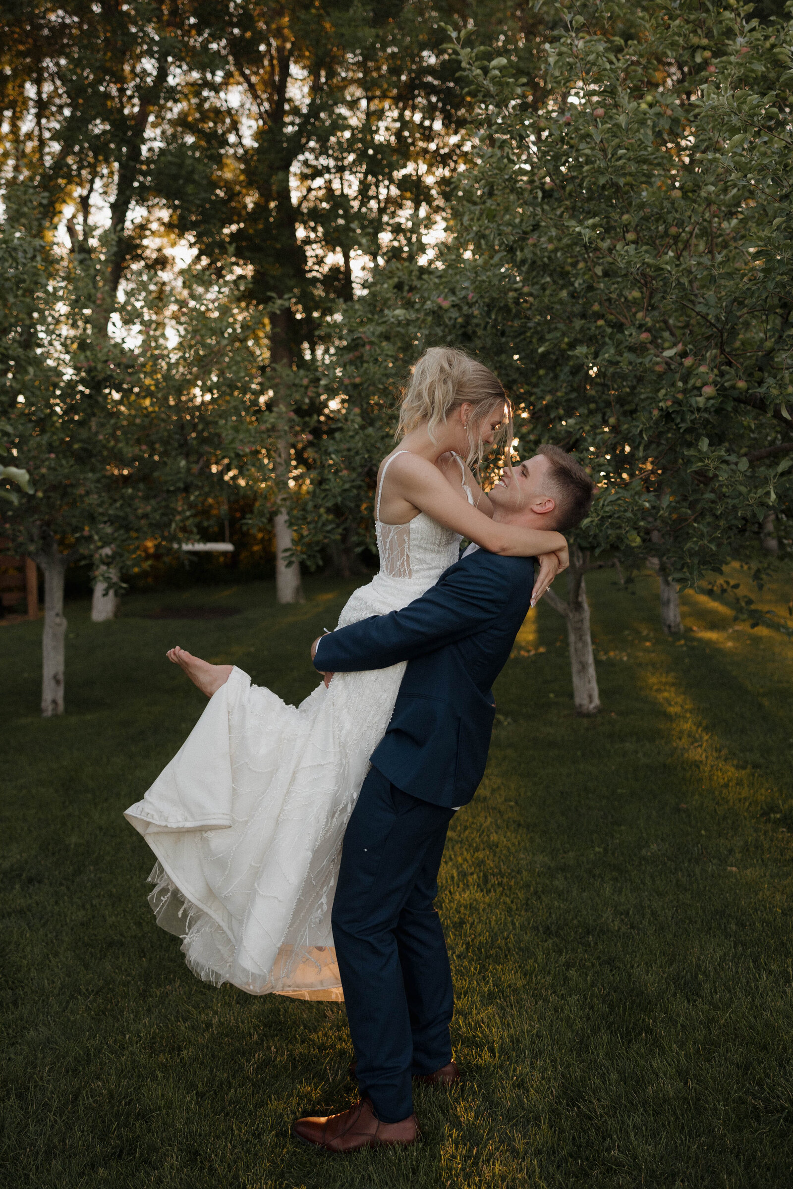 Hawaii Wedding Photographer