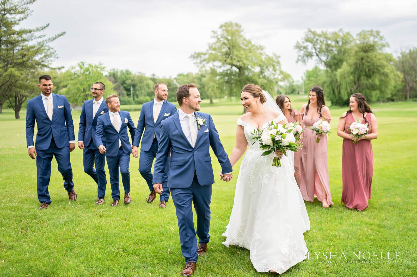 Wedding-at-River-Club-of-Mequon-164