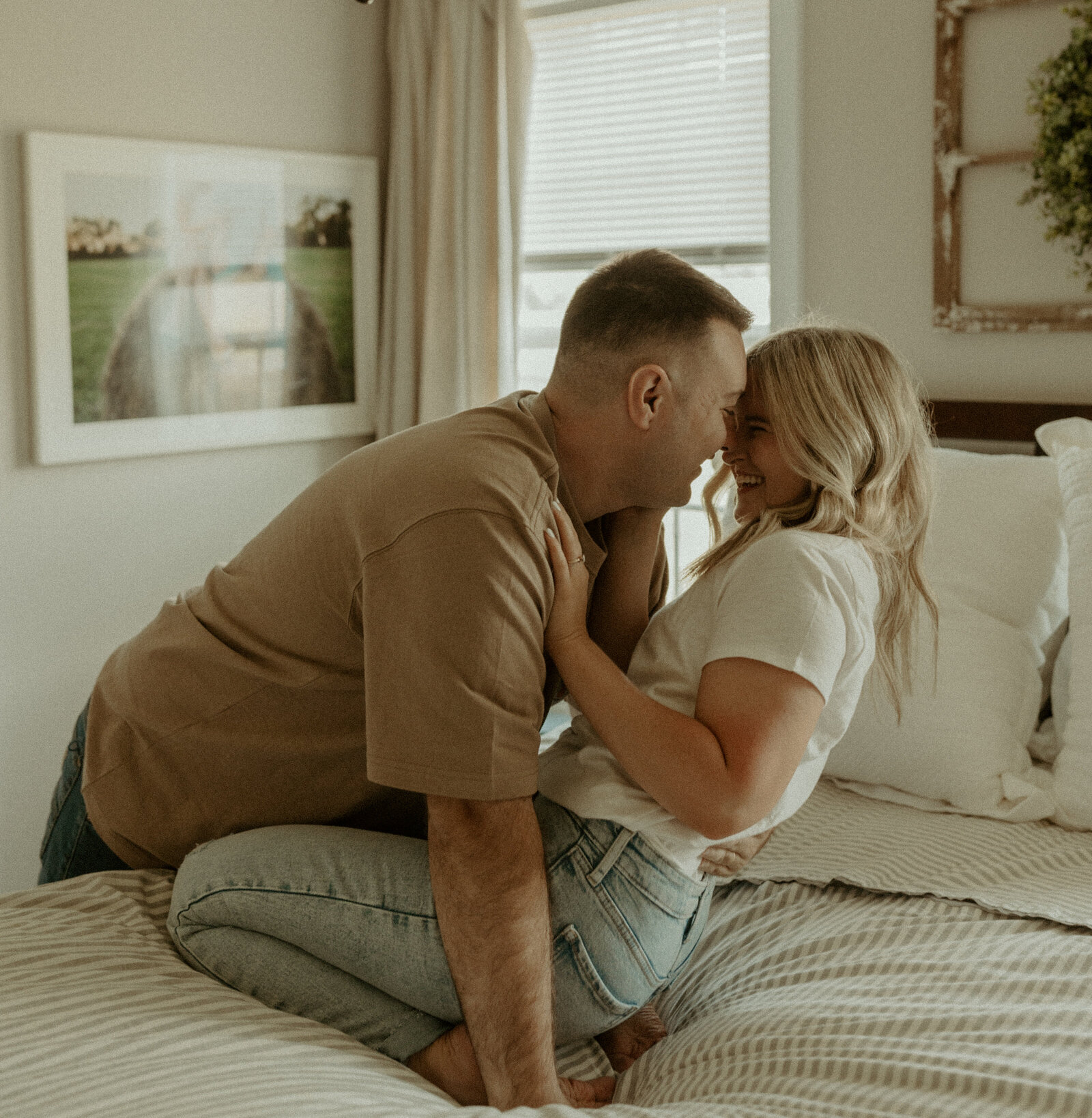 in-home-couples-session-in-louisville