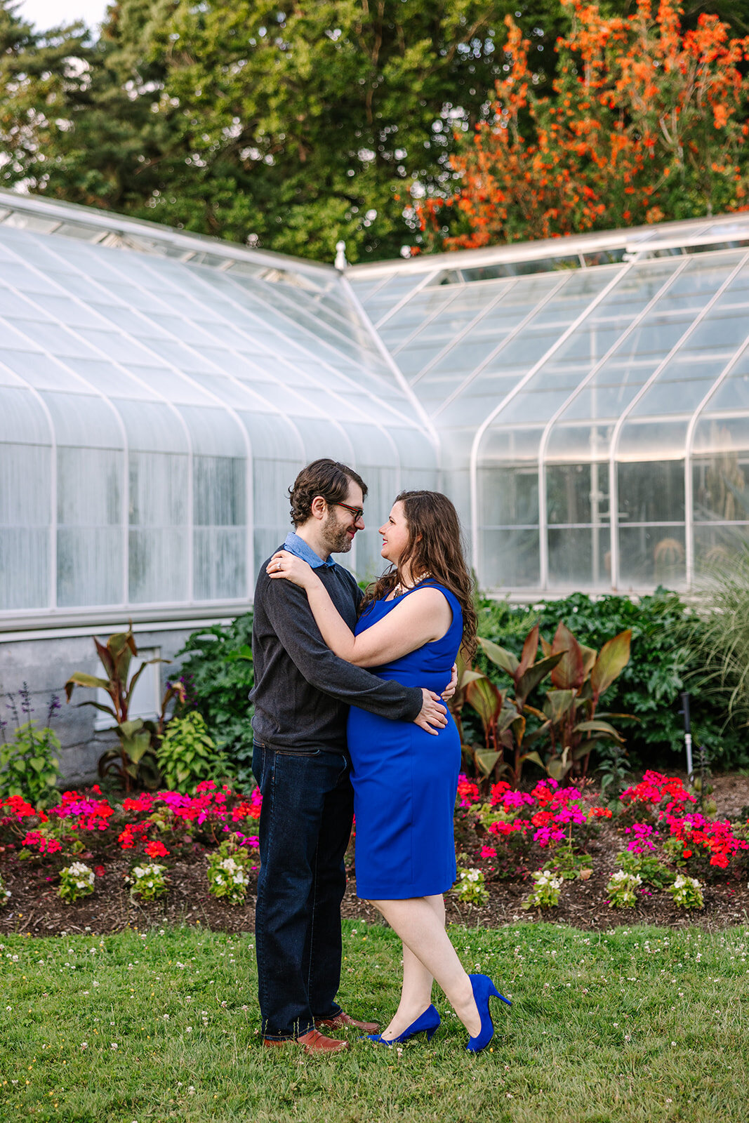 Holly Jacob Engagement Volunteer Park Seattle Joanna Monger Photography-197