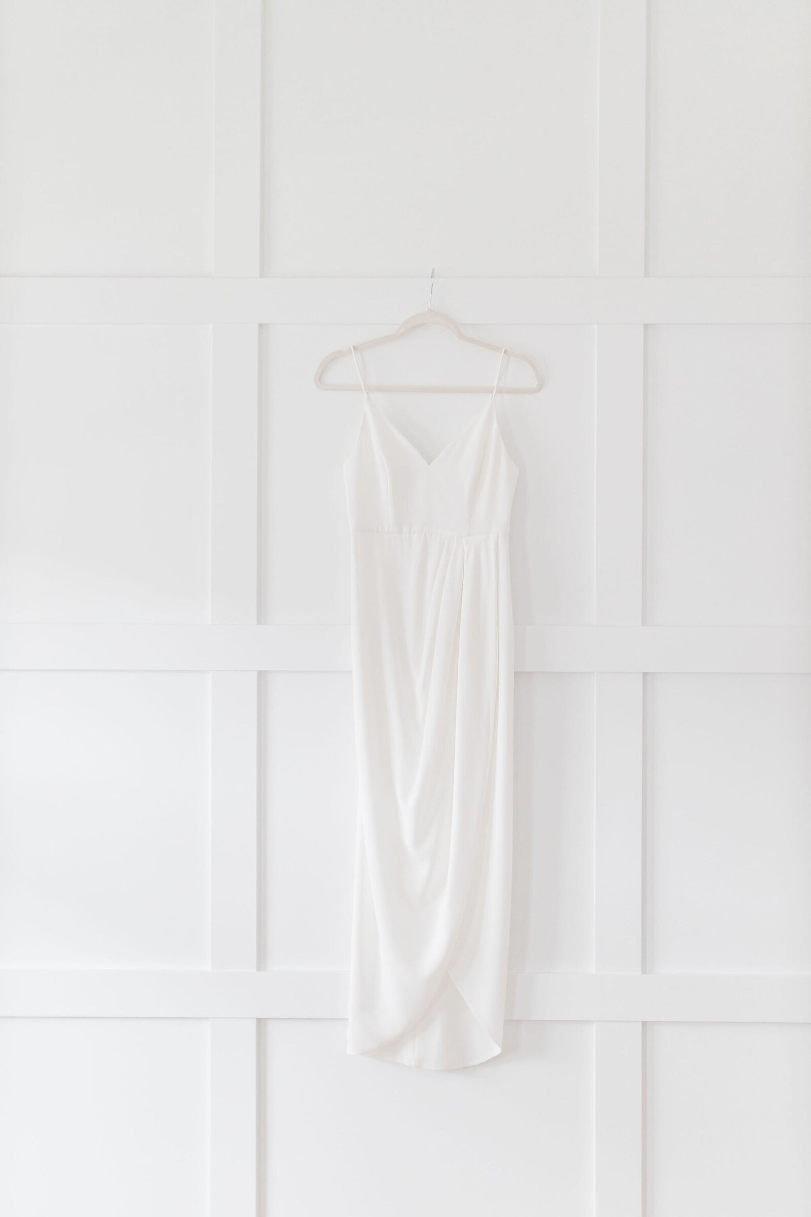 Wedding Dress Details | Raleigh NC | The Axtells Photo and Film