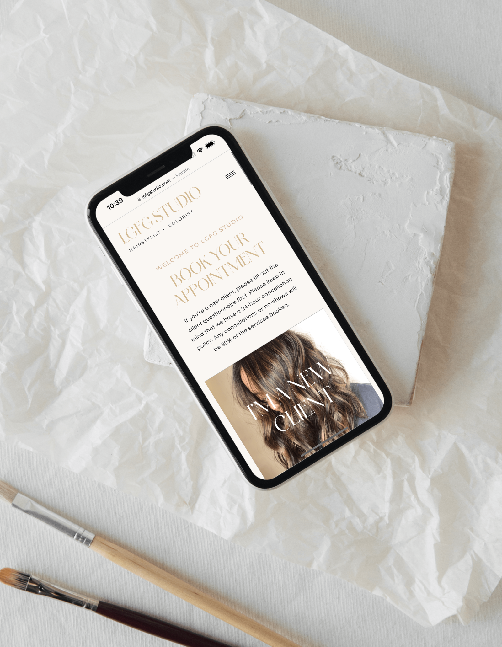 Hairstylist-Showit-Website-Mobile