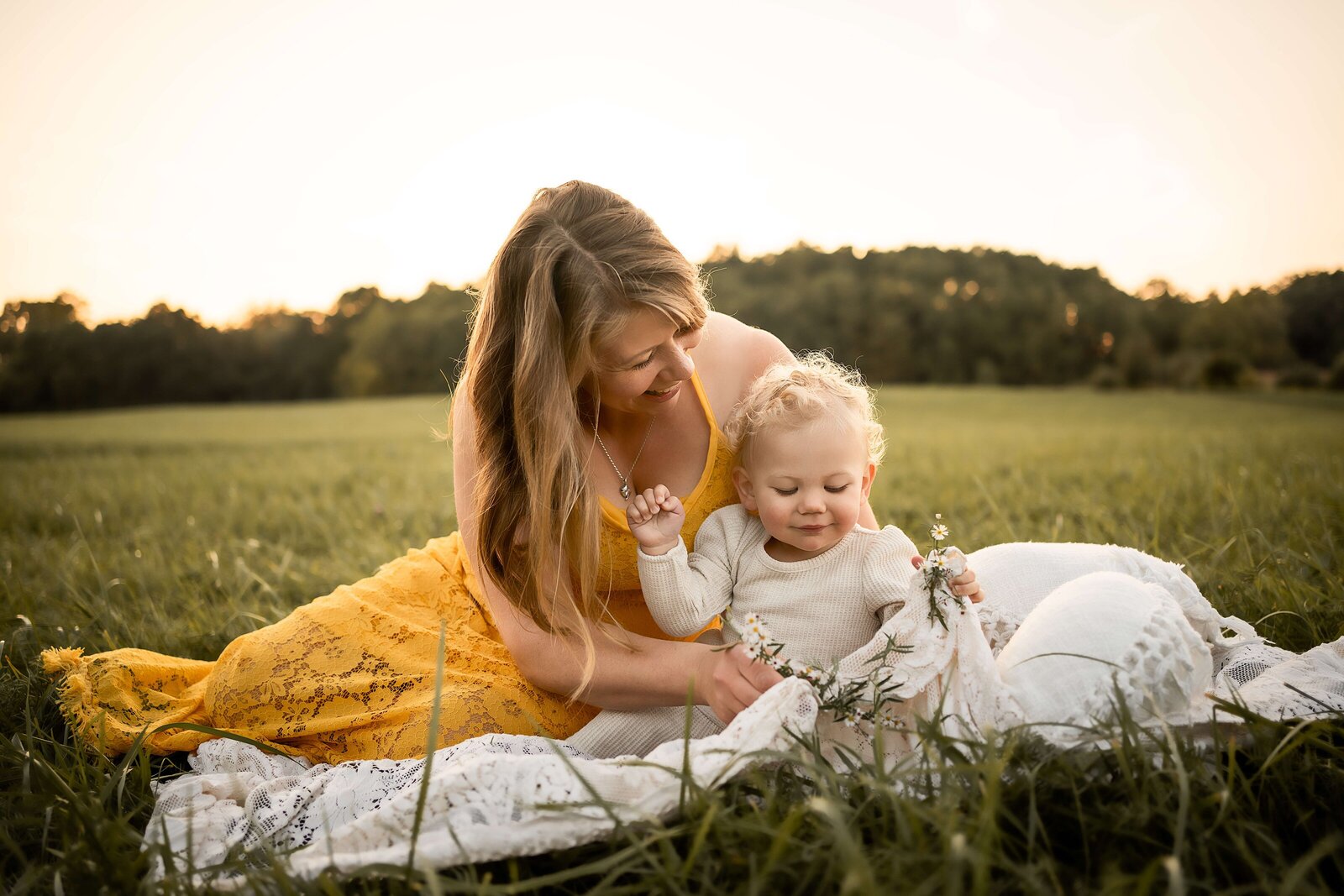 Buffalo, NY and Rochester, NY WNY Newborn, Maternity, Motherhood, Senior and Wedding Photographer. Lewiston, NY Wilson, NY, Medina, NY Clarence, NY Williamsville, NY Lockport, NY Barker, NY Amherst, NY  (35) resized