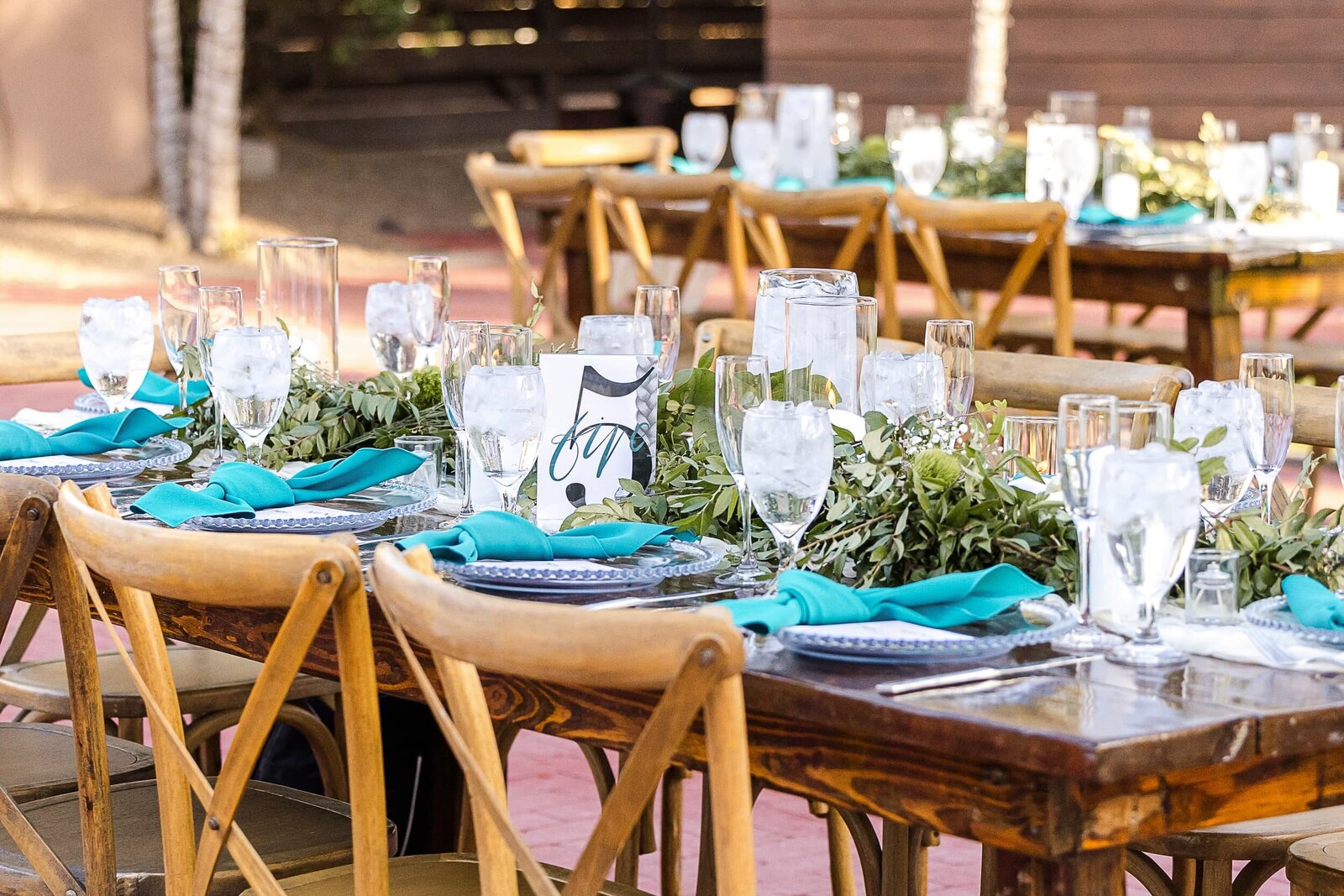 Phoenix-Wedding-Photographer-and-Videographer-Venue-at-the-Grove-WoodWed-1129